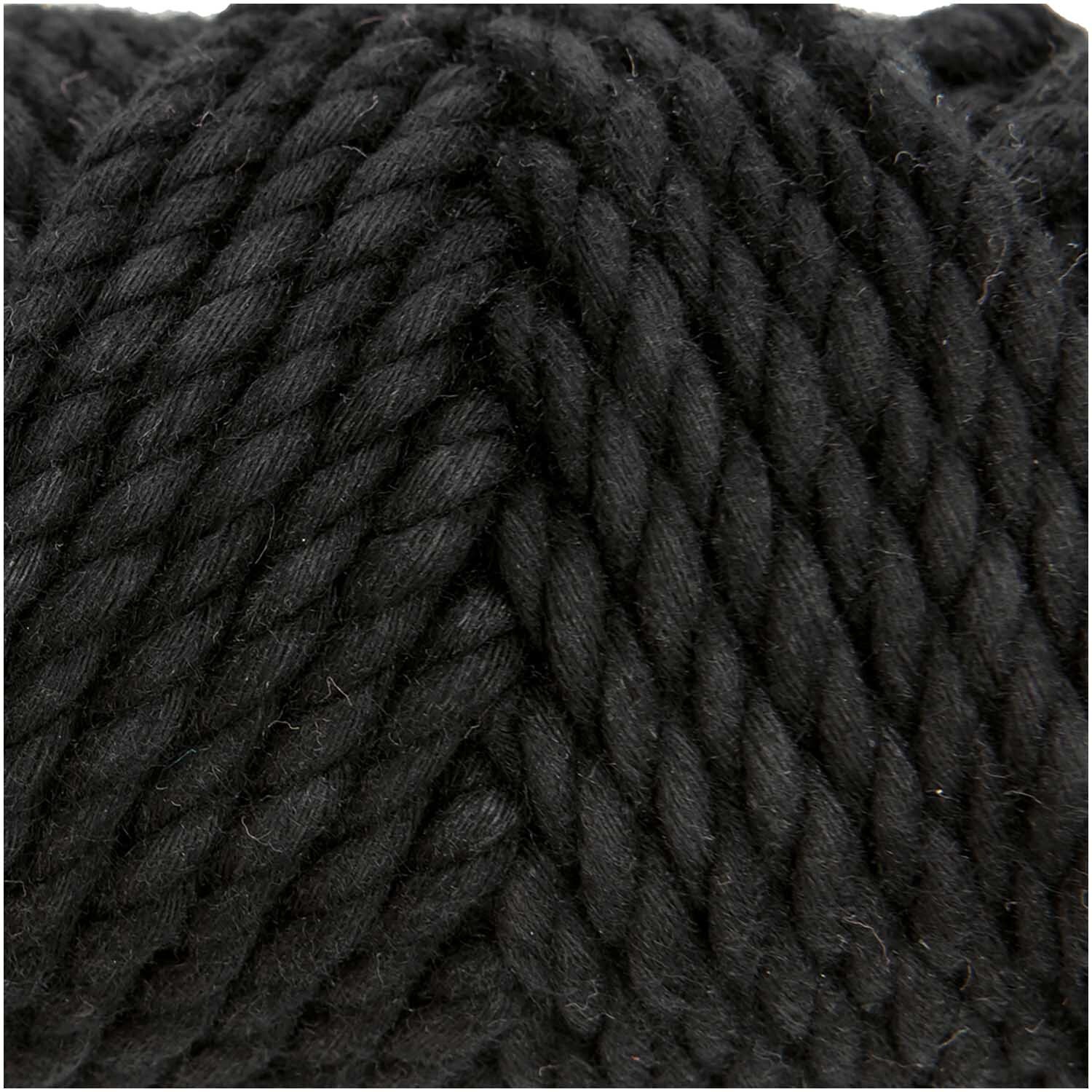 Creative Cotton Cord Makramee-Garn von Rico Design in Nahaufnahme. Schwarzes Garn, 130g, 25m, ideal für Makramee-Projekte.