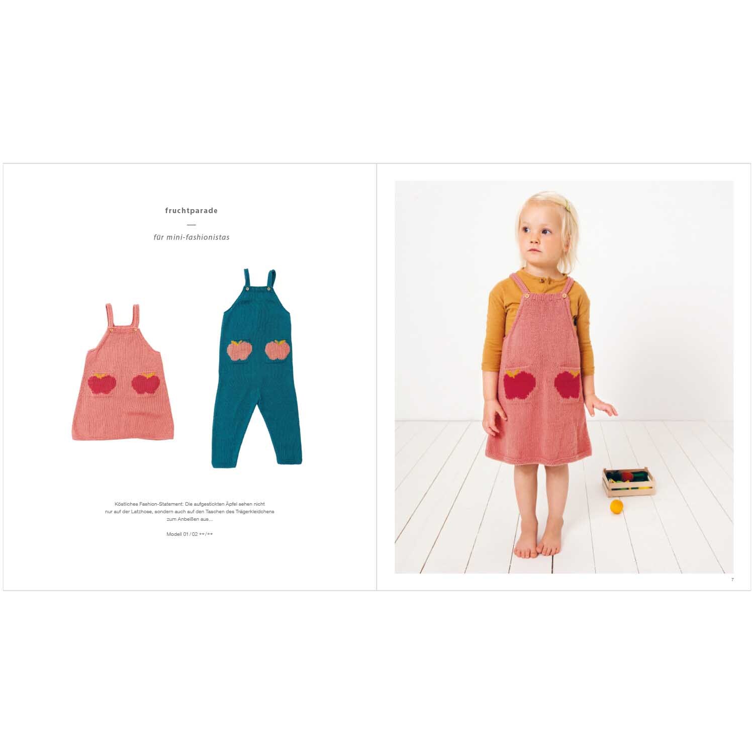 Rico Baby Heft Nr.27 zeigt ein Kind in einem rosa Kleid mit Apfelmotiv, daneben passende Latzhose.