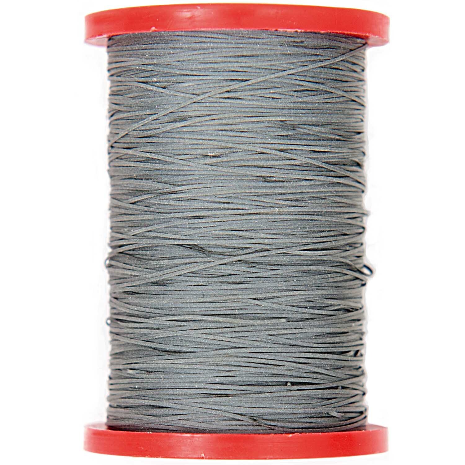 Reflektionsgarn zum Mitstricken 150m von Rico Design auf roter Spule, ideal für kreative Strickprojekte.