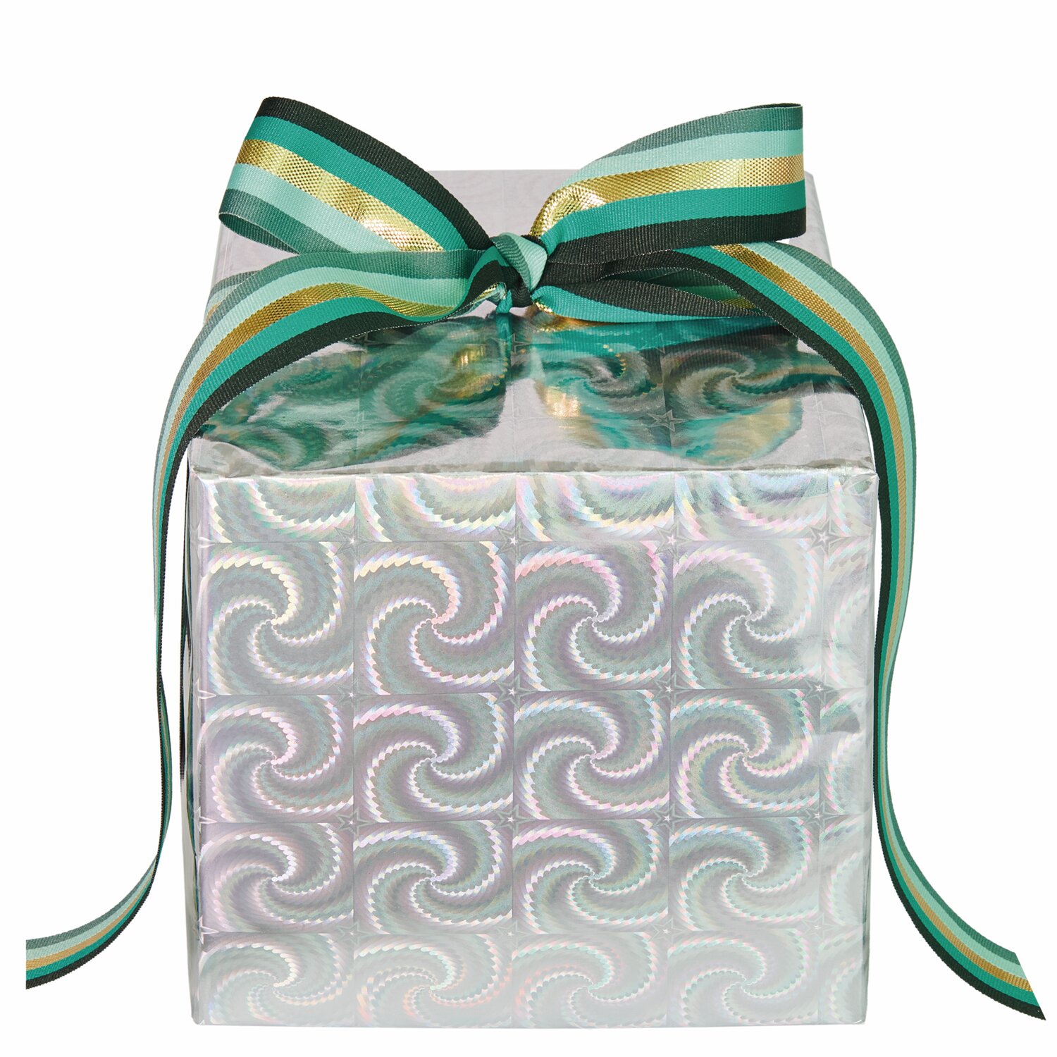 Paper Poetry Geschenkpapier holographisch mit Sternen, silber, verpackt ein Geschenk mit grün-goldenem Band. Ideal für festliche Anlässe.