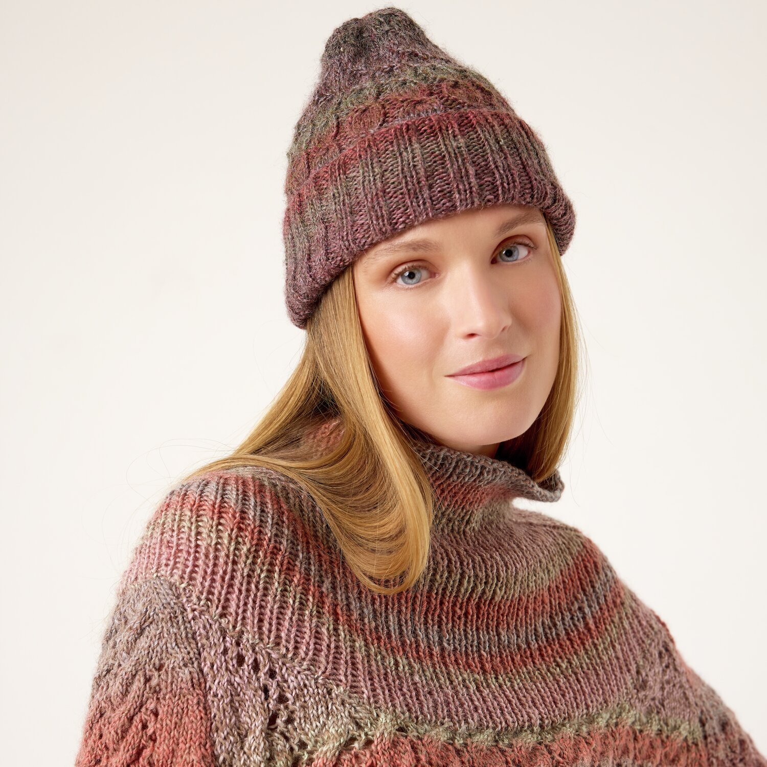 Strickset Mütze Modell 14 aus Die Neue Masche No. 13 von idee. Creativmarkt