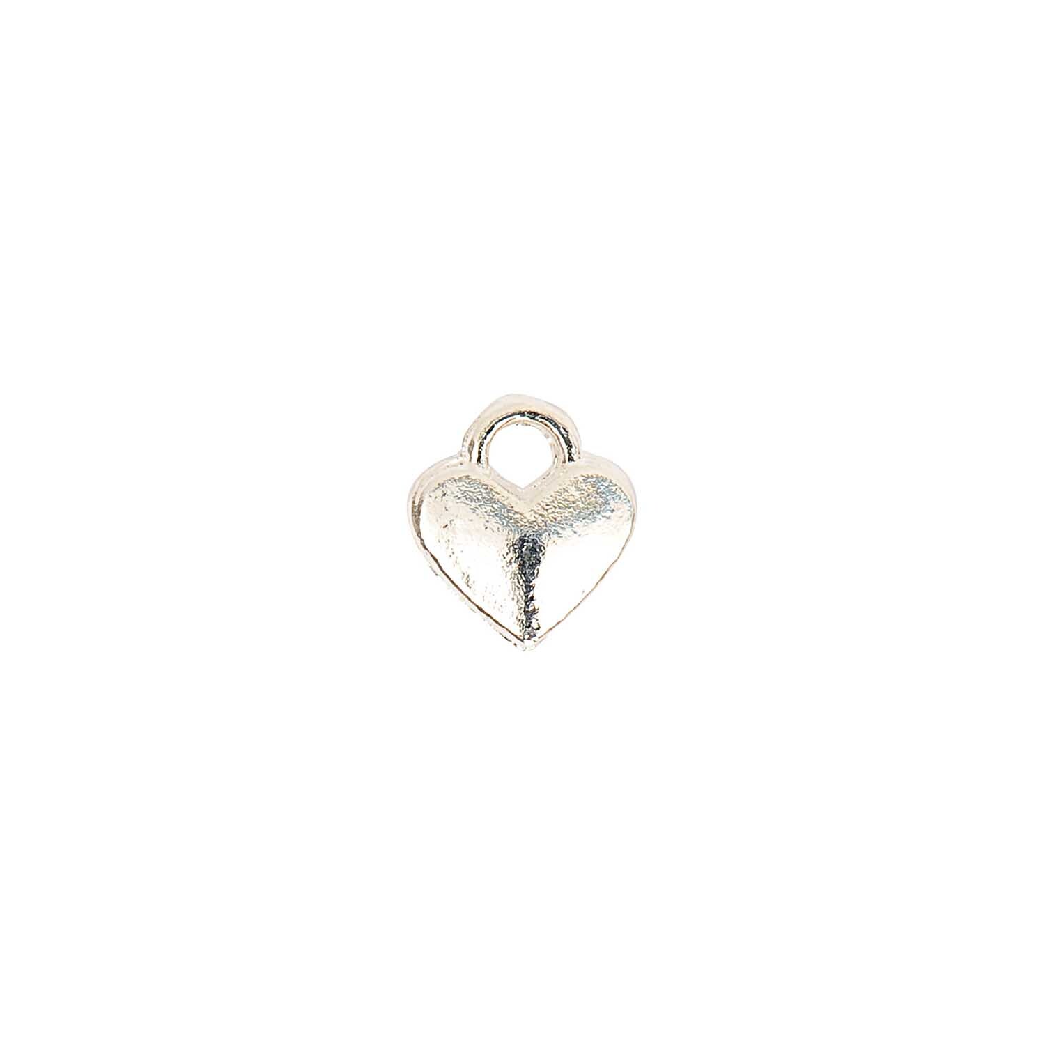 Anhänger Herz silber 8x7mm 6 Stück von Rico Design. Herzförmiger, silberner Anhänger, ideal für Schmuckdesigns.