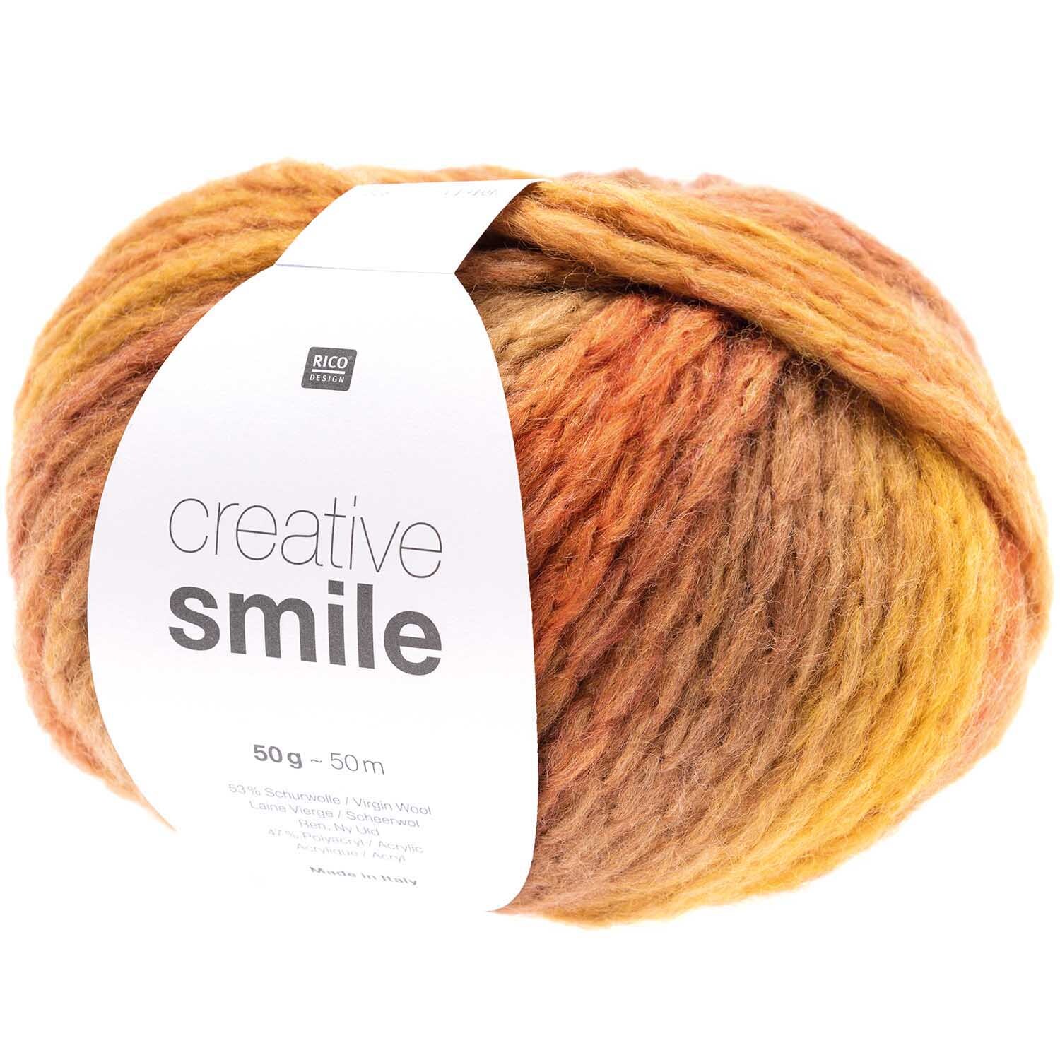 Creative Smile Wolle von Rico Design in warmen Feuerfarben, 50g Knäuel, ideal für Strickprojekte.