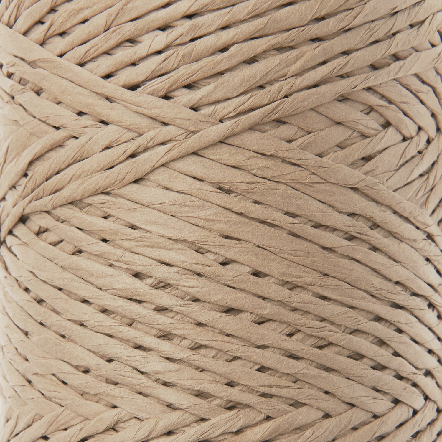 Wickelkarte des Garns Luxury Raffia Paper in der Farbe 003 Nougat.