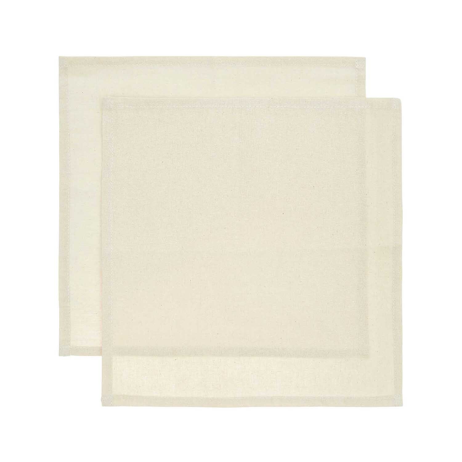 Stoffserviette 2 Stück natur von Rico Design: Zwei naturfarbene Stoffservietten in schlichtem Design, ideal für elegante Tischdekorationen.
