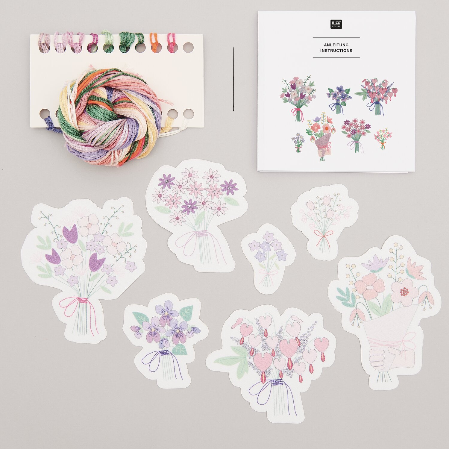 Stick & Stitch Packung Blumensträuße XL 7 Stück mit bunten Garnen und Anleitungsheft.