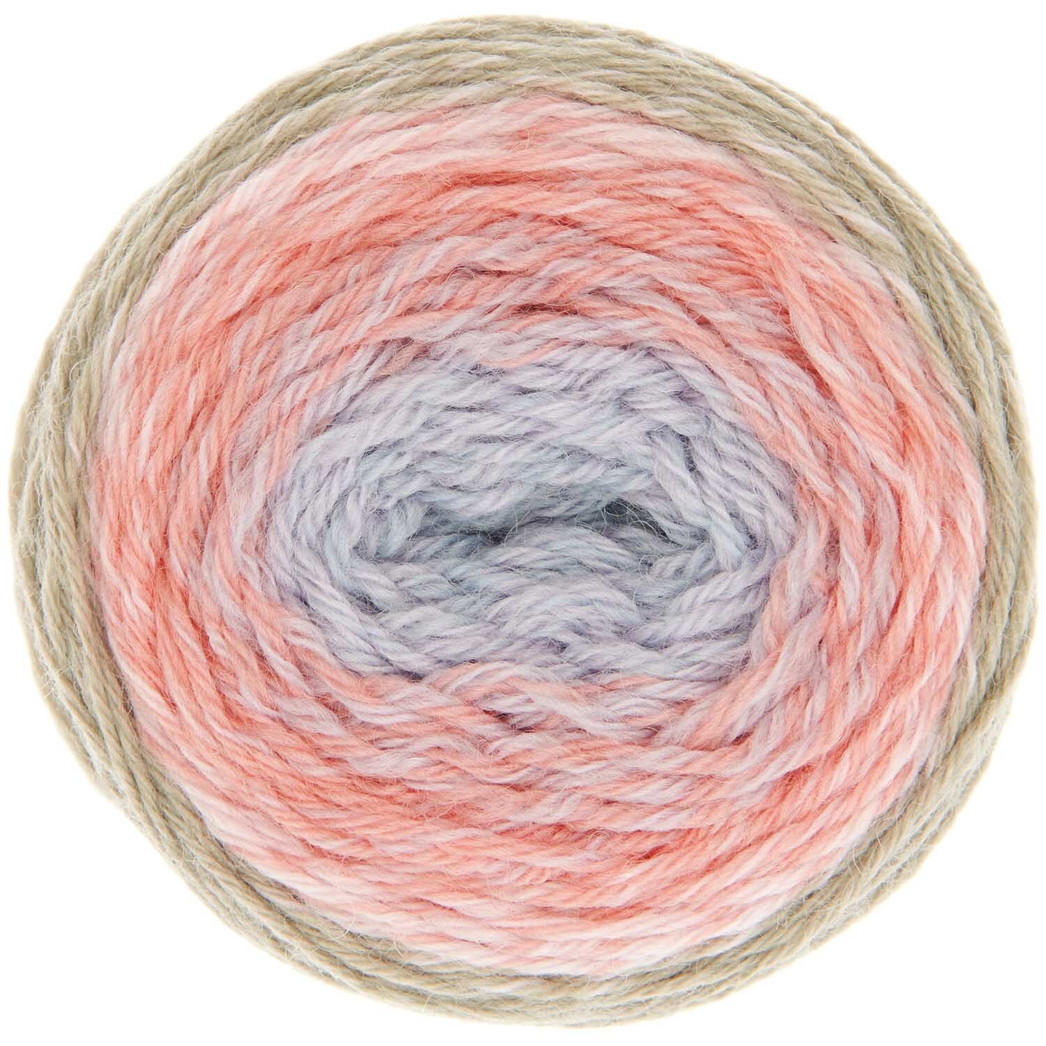 Socks Super Soft Super Dégradé 4-fädig: Weiches Garn in Pastelltönen von Rico Design, ideal für Strickprojekte.