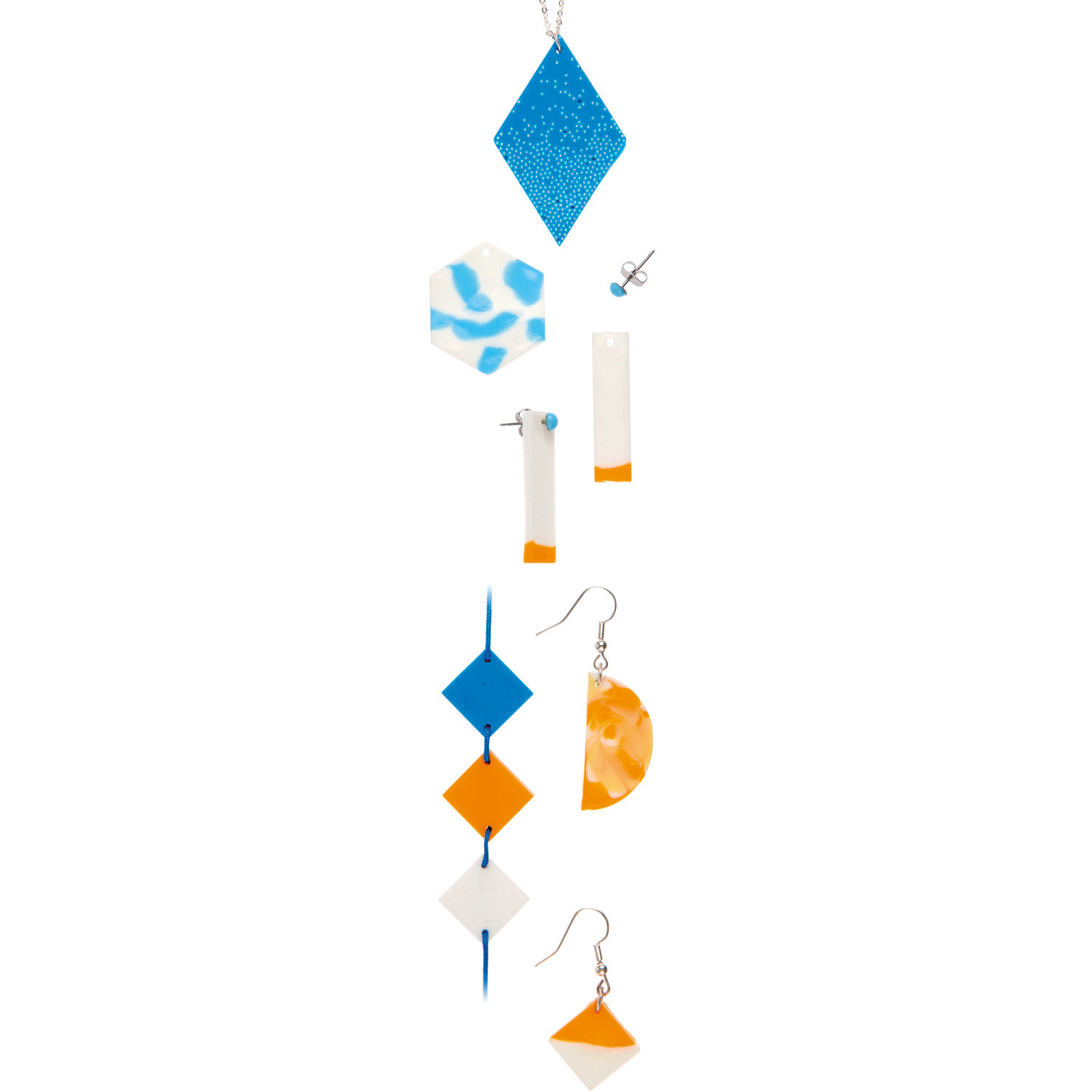 Blattmetall für Resin: Geometrische Anhänger in Blau und Orange, ideal für Schmuckherstellung.