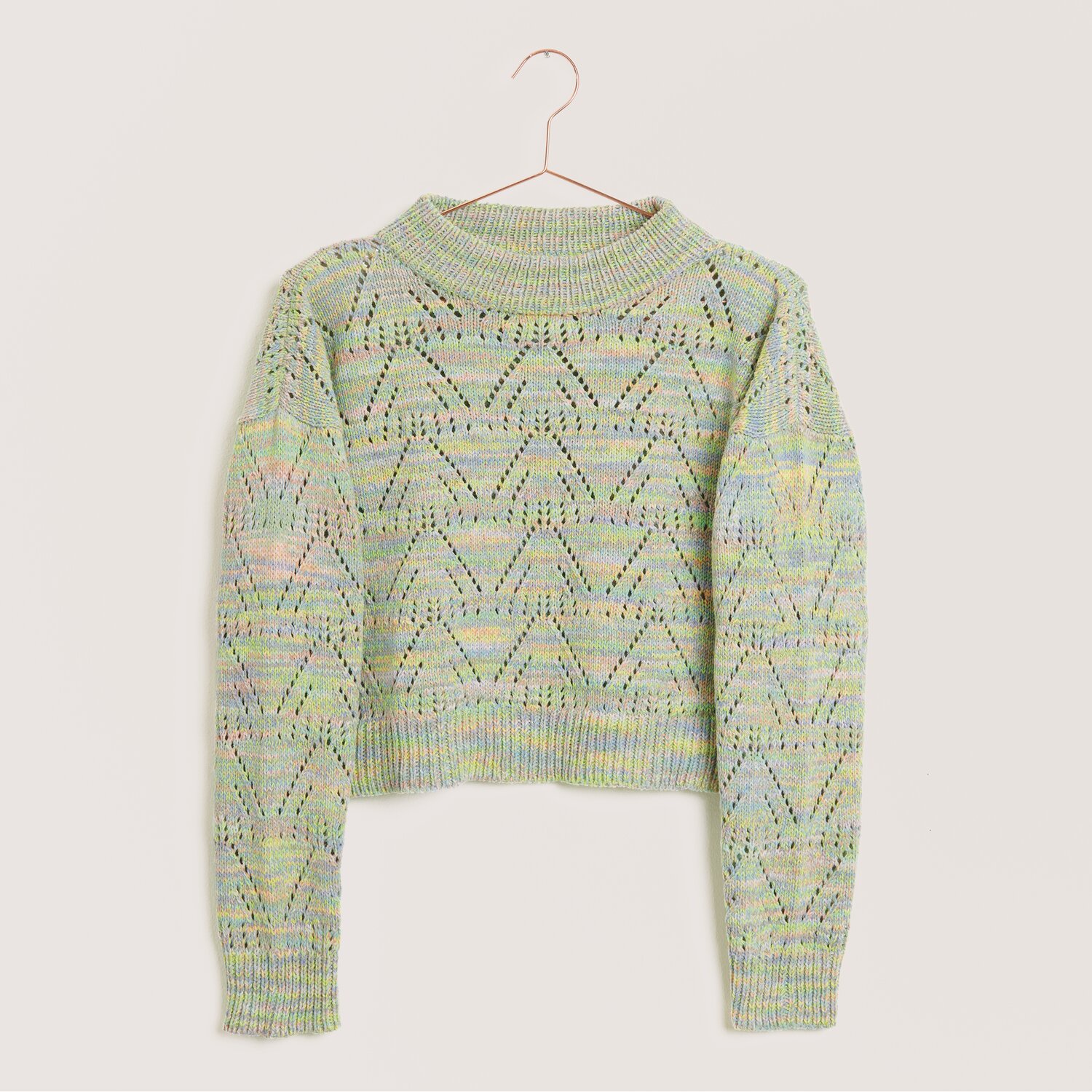 Strickset Pullover Modell 38 aus Made by Me Nr. 18, pastellfarbener Pullover mit geometrischem Muster, gestrickt aus Creative Summer Sprinkles.