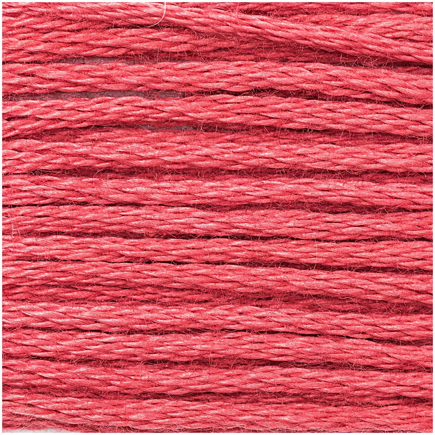Sticktwist 8m von Rico Design in leuchtendem Rosa, ideal für kreative Stickprojekte und Handarbeiten.