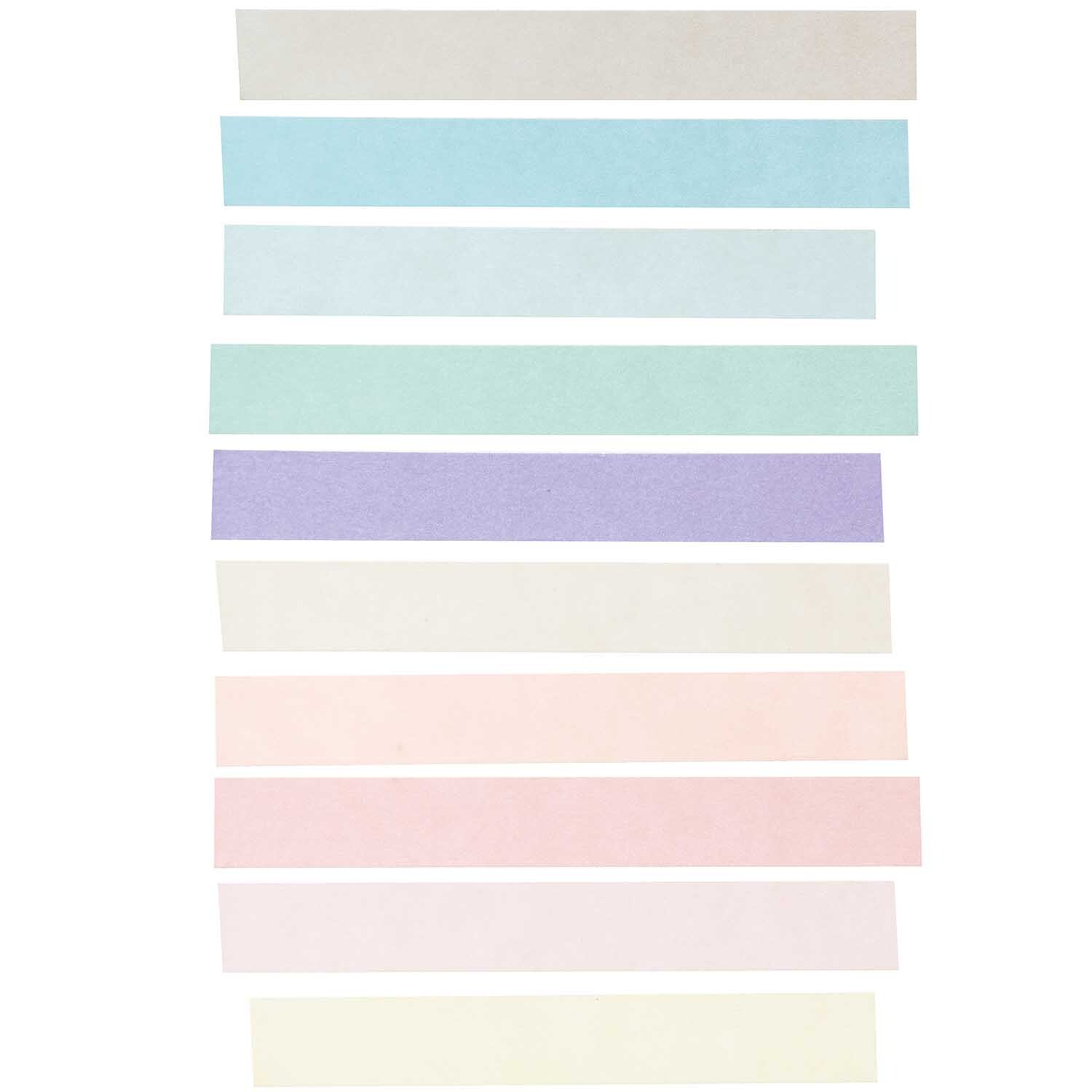 Paper Poetry Tape Set pastell 15mm 5m 10 Stück von Rico Design. Zehn bunte Klebebänder in Pastelltönen auf schwarzem Hintergrund.
