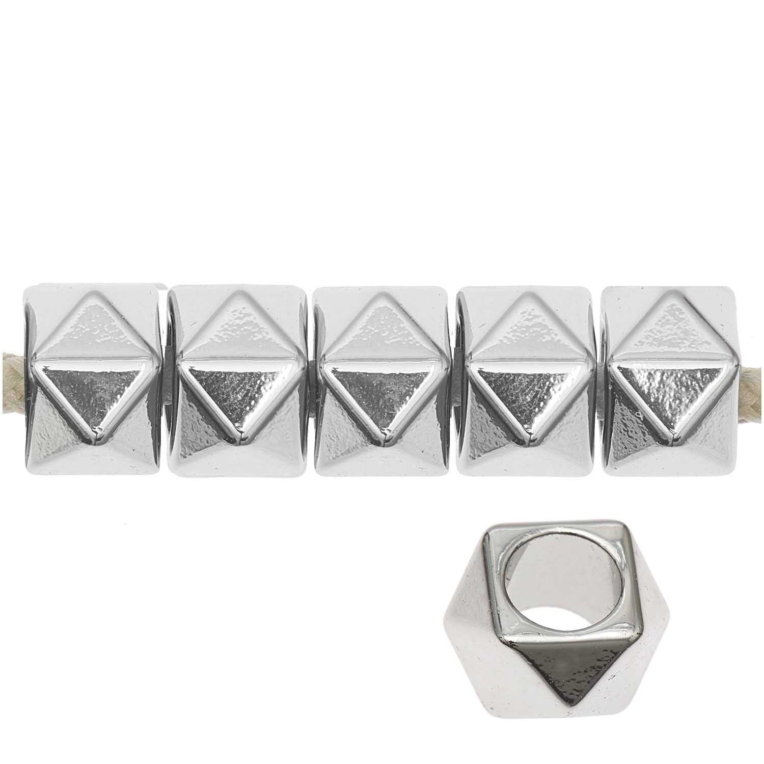 itoshii - Ponii Beads Polygone in Silber, 11x7mm, 10 Stück. Fünf silberne, polygonale Perlen aufgereiht. Ideal für Schmuckdesign.