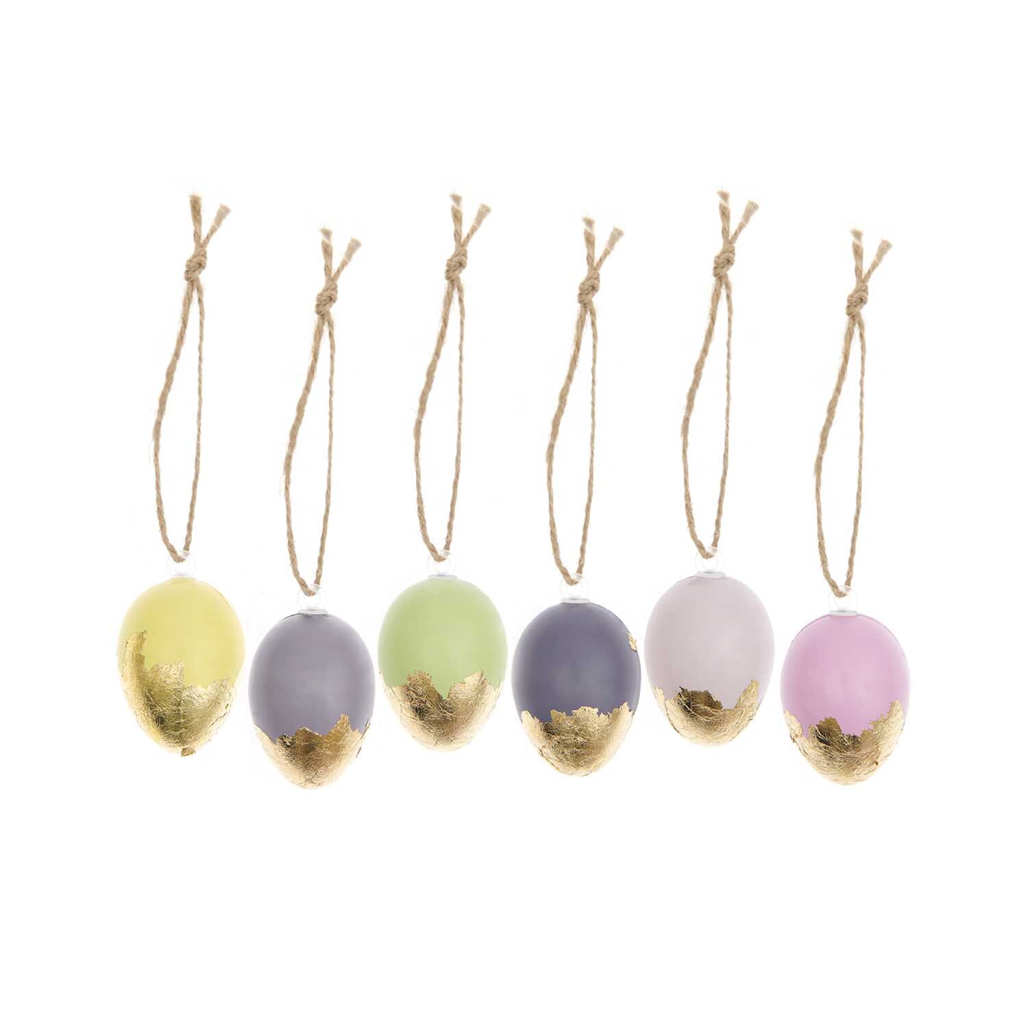 Deko-Eier Set Gold Mix: Sechs bunte Eier mit goldenen Akzenten, Ø 3x4cm, von Rico Design.