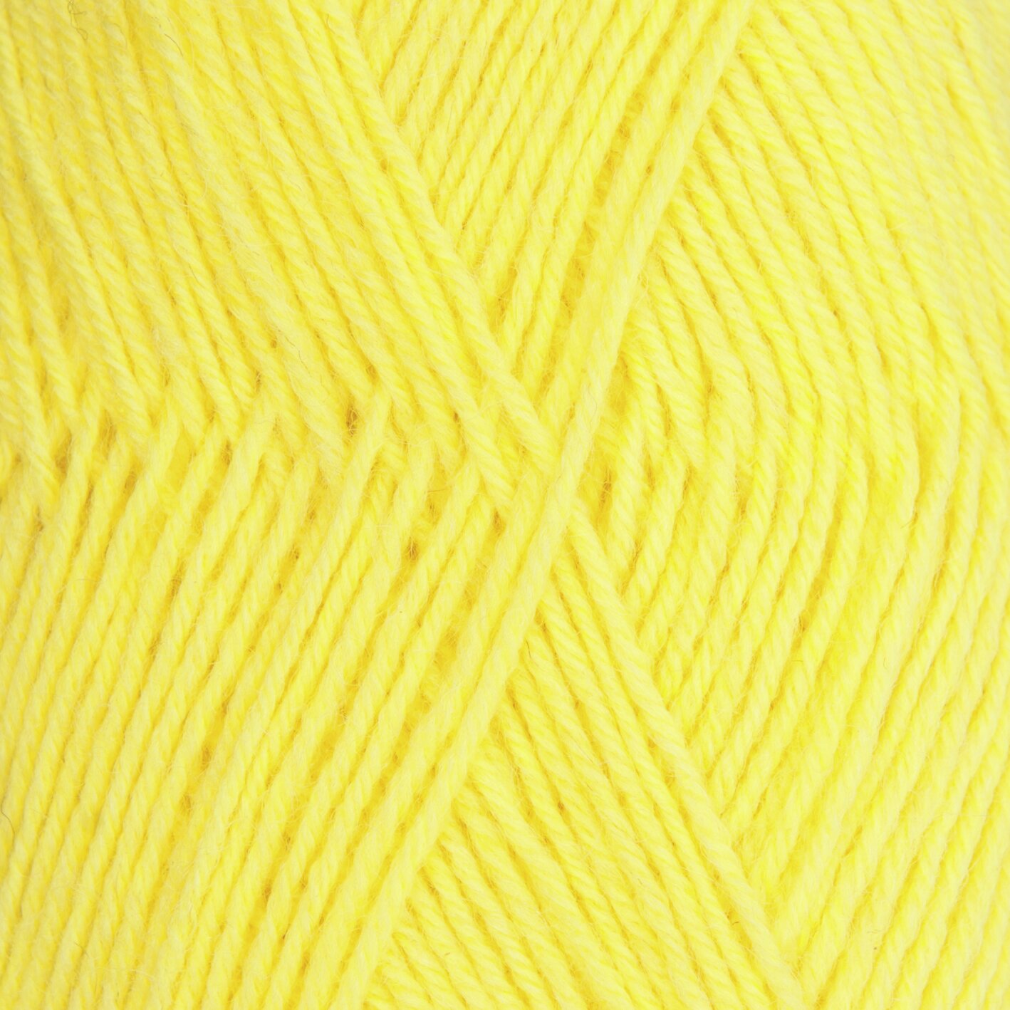 Superba Premium 4fädig, leuchtend gelbes Garn, 50g 190m, ideal für Strickprojekte.