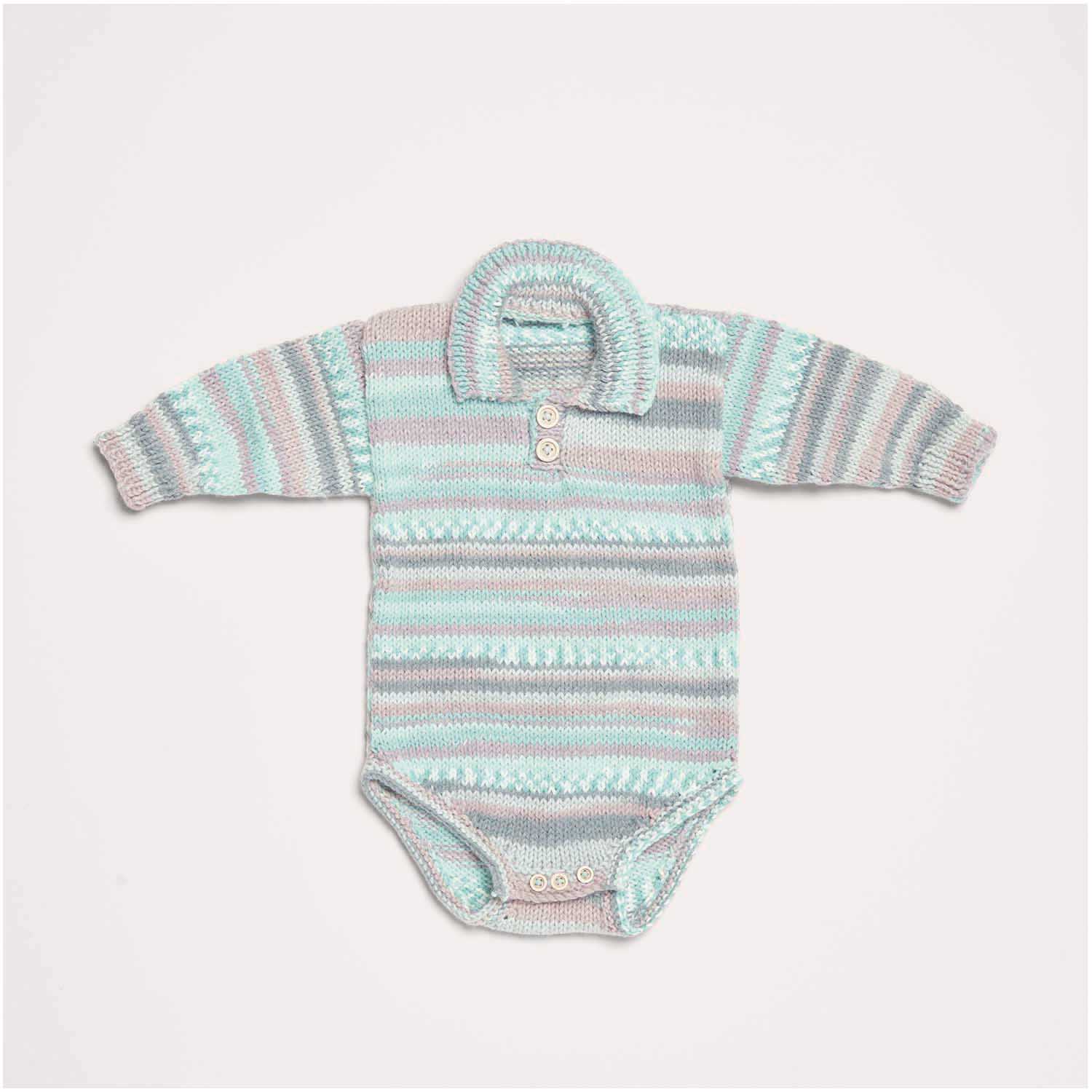 Gestrickter Strampler in Grün-Grau-Tönen: Modell 14 aus dem Heft Rico Baby 038