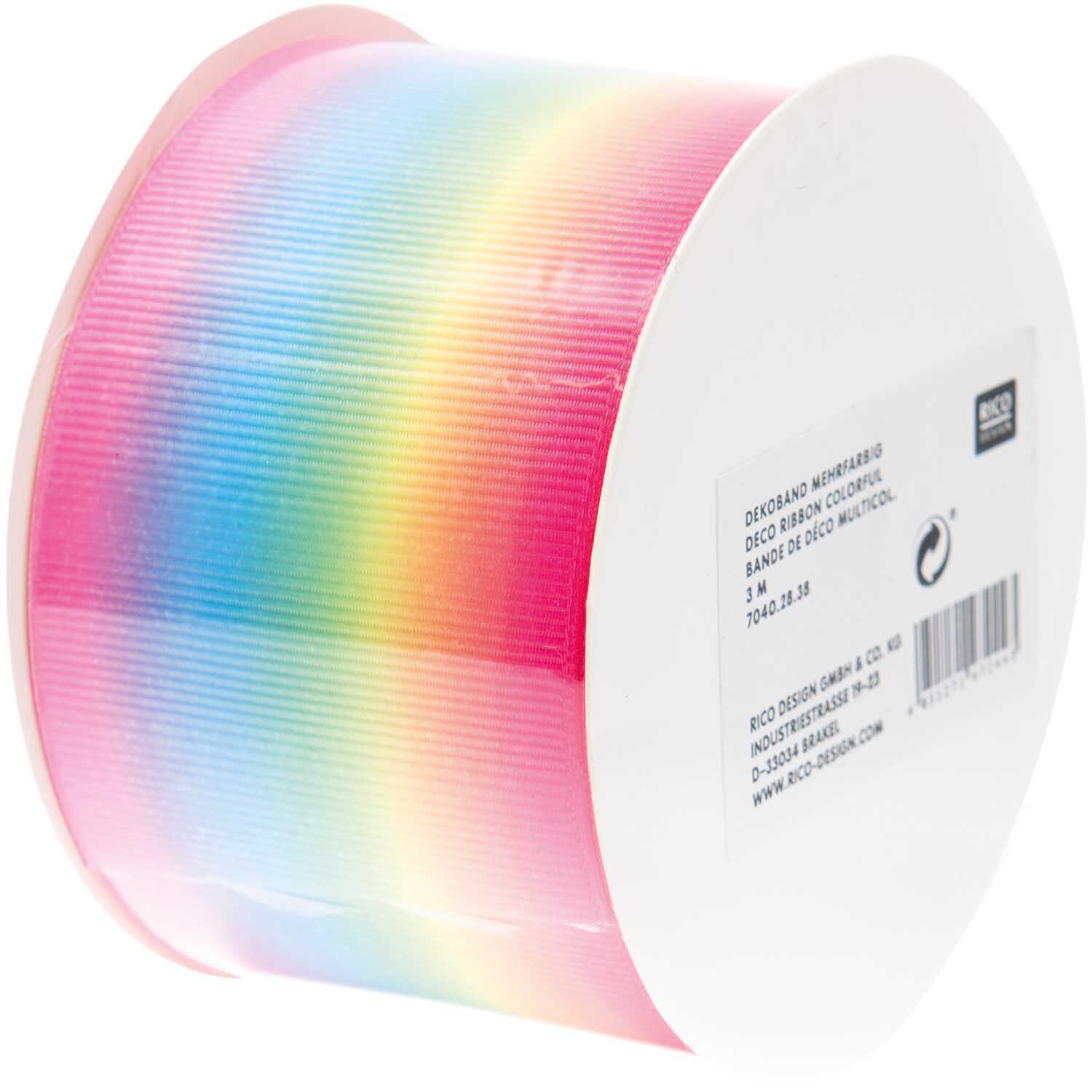 Dekoband mehrfarbig 5cm 3m von Rico Design: Eine Rolle mit buntem Band, ideal für kreative Dekorationen.