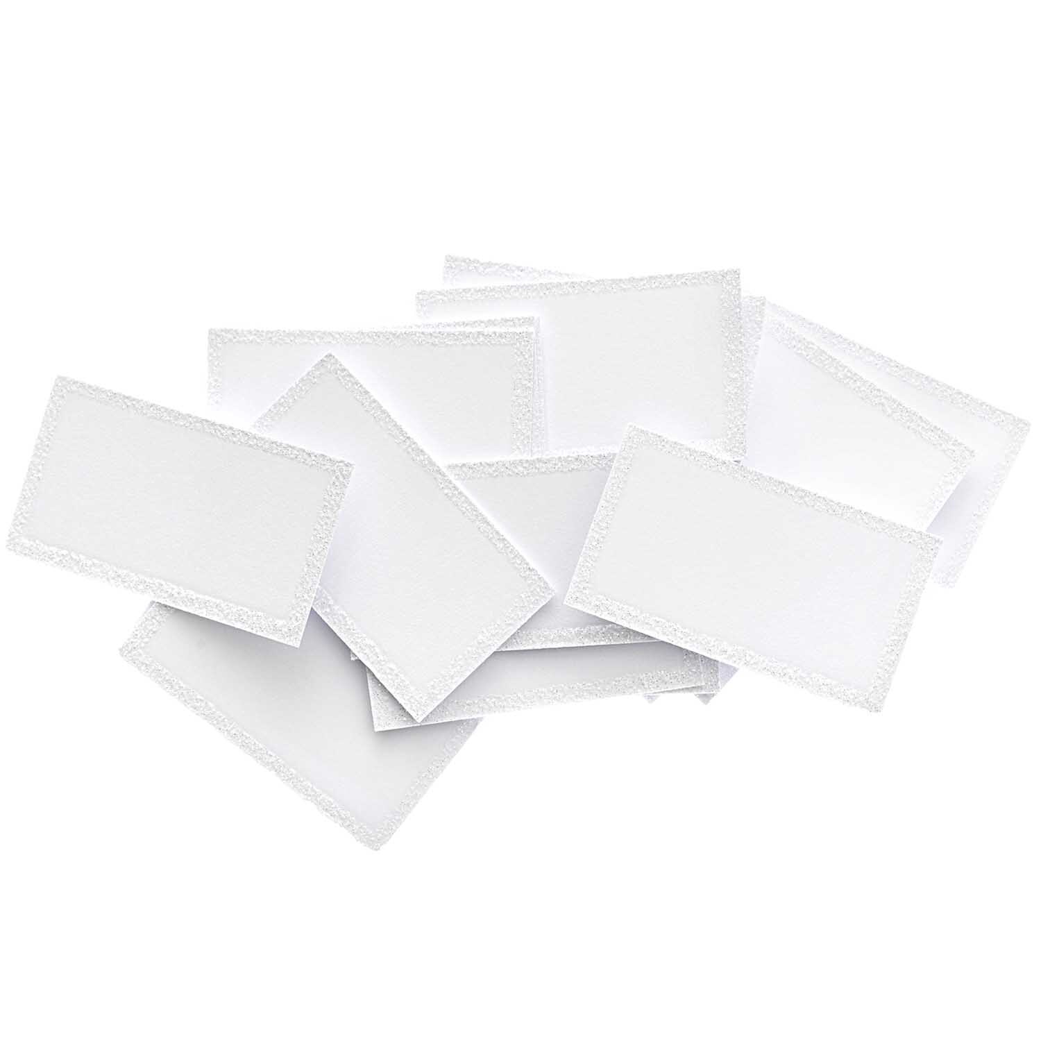 Paper Poetry Papierkärtchen in 7x4cm, 24 Stück, zeigen eine weiße, glitzernde Oberfläche. Ideal für kreative Projekte.