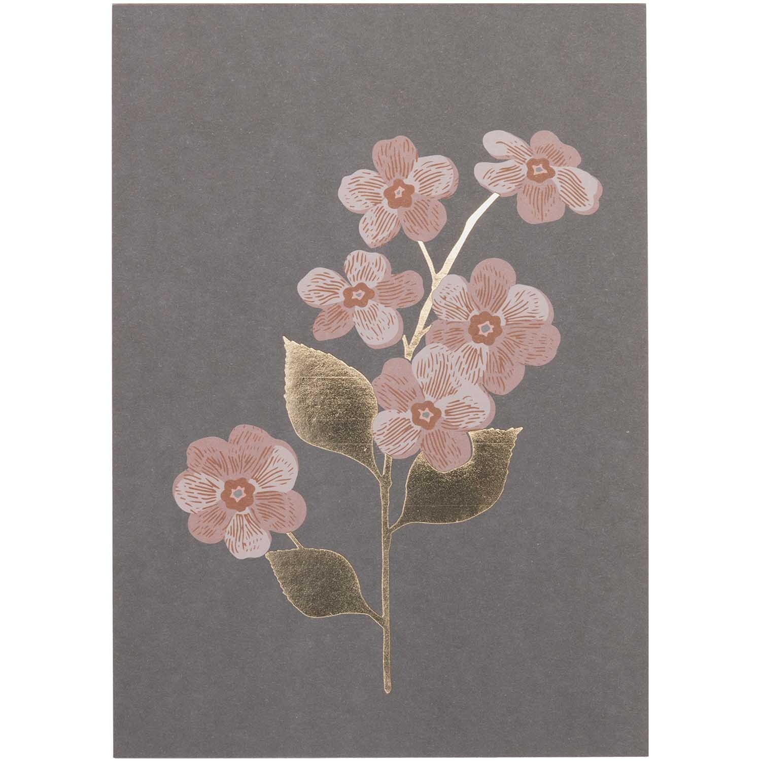 Paper Poetry Postkartenblock Blumen zeigt zarte rosa Blüten auf grauem Hintergrund von Rico Design.