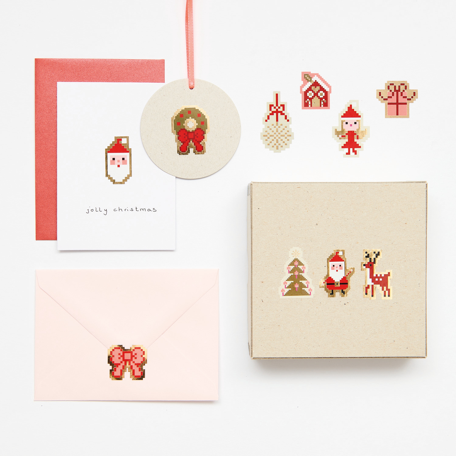 Paper Poetry Mini-Sticker Weihnachtsfiguren Pixel: Festliche Sticker und Karten mit weihnachtlichen Pixelmotiven, ideal für kreative Dekorationen.