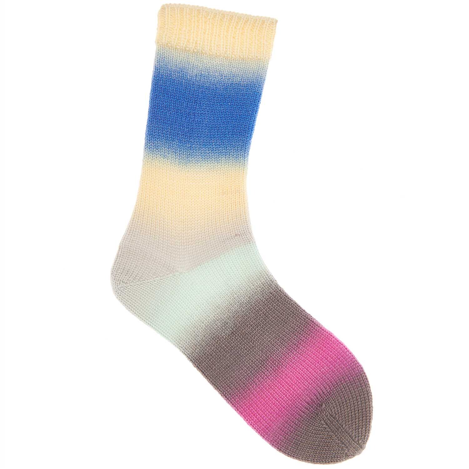 Superba Twirl 4fädig: Bunte Socke mit Farbverlauf in Blau, Gelb, Rosa und Grau, ideal für Sommer.