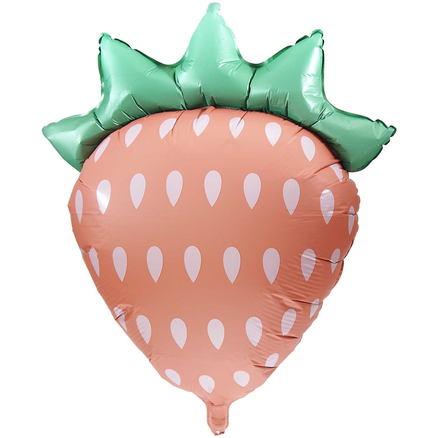 Folienballon Erdbeere 55x65cm in Form einer Erdbeere mit grünen Blättern von Rico Design.
