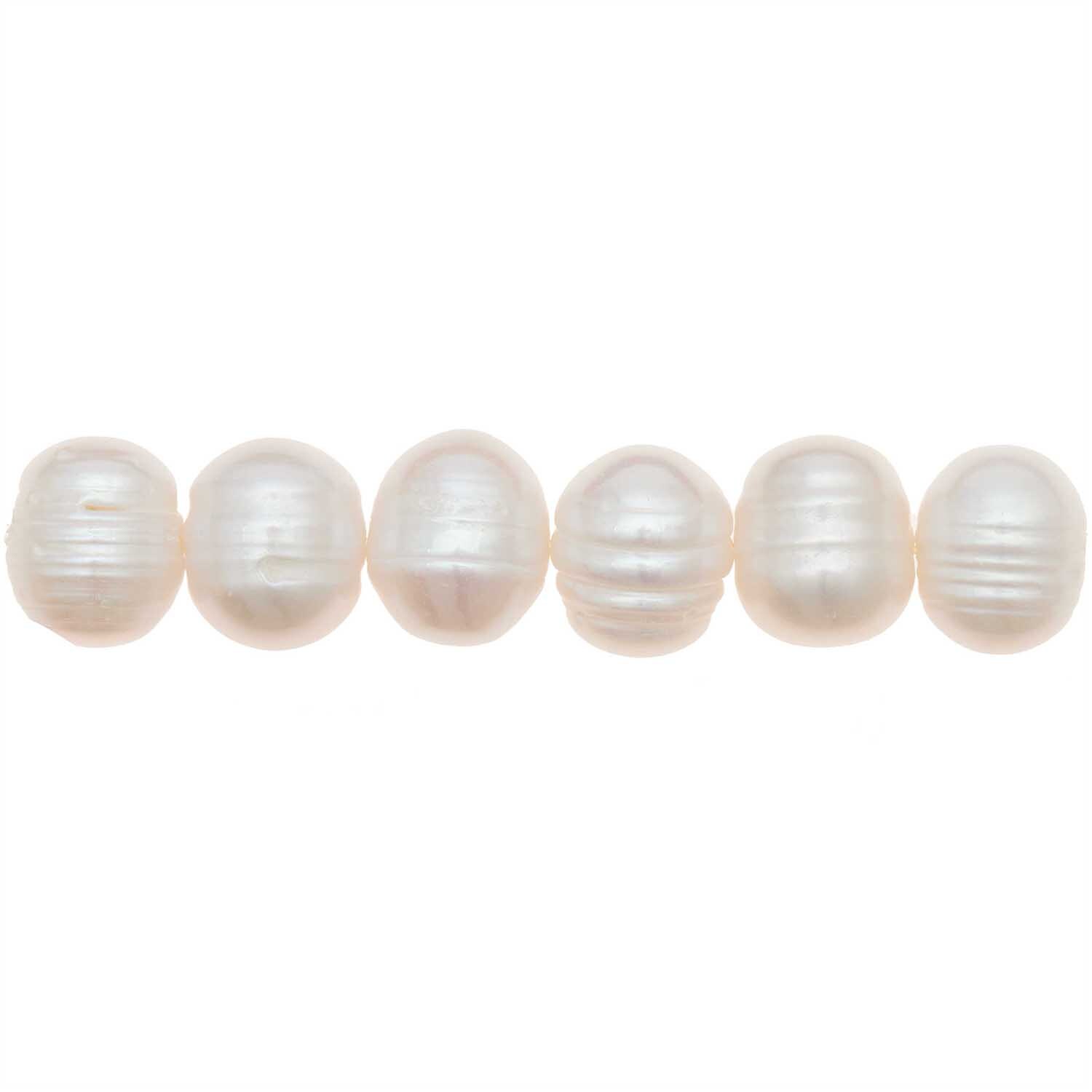 itoshii Süßwasserperlen natur, 11-12mm, 10 Stück. Sechs weiße Perlen von Rico Design in einer Reihe.