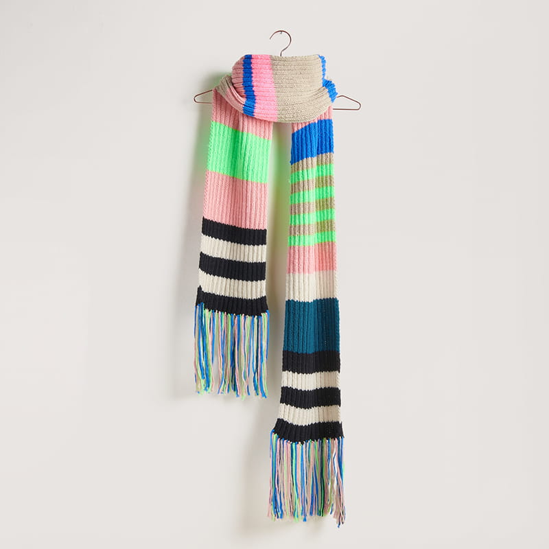 Gestrickter Schal bunt gestreift: Modell 08 aus dem Heft Vegan Cashmere