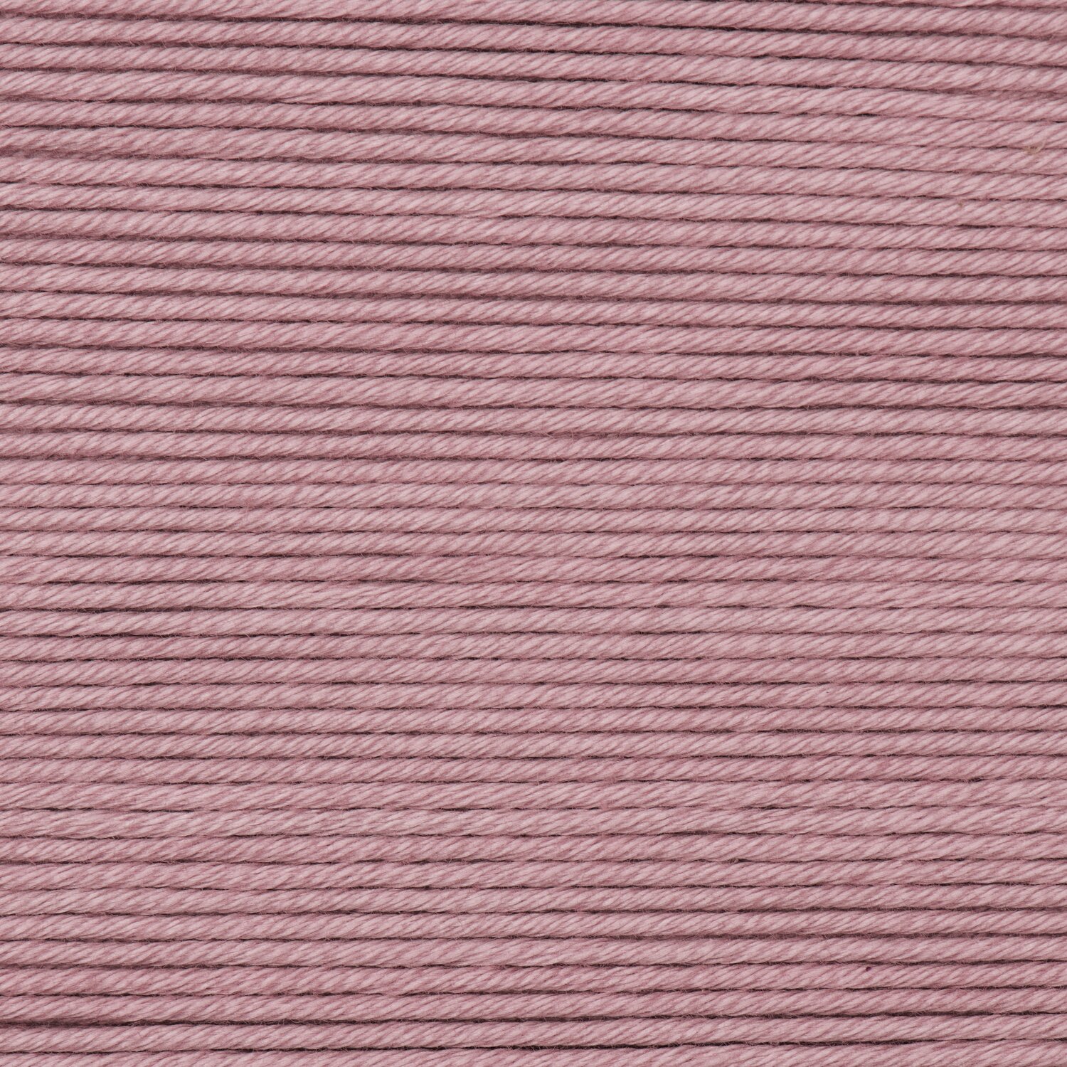 Wickelkarte des Garns Essentials Cotton dk in der Farbe 19 Altrosé.