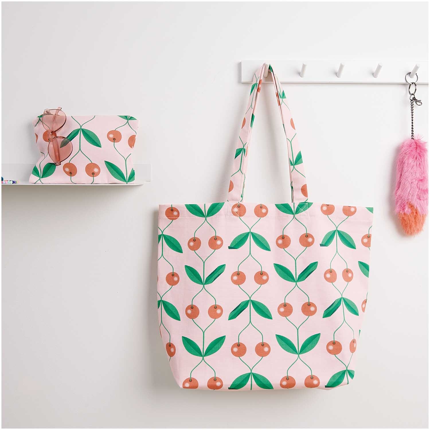 Pouch Kirschen rosa 17x23cm von Rico Design