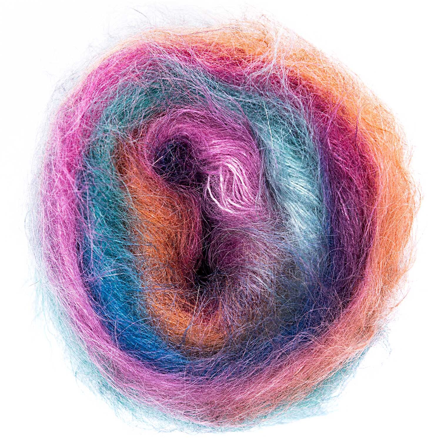 Essentials Super Kid Mohair Loves Silk Print von Rico Design zeigt ein buntes Garnknäuel in Rosa, Blau und Orange. Ideal für kreative Strickprojekte.