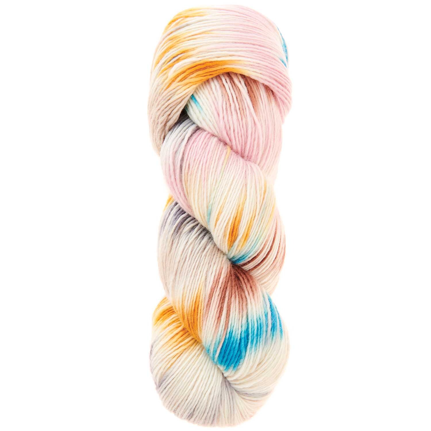 Luxury Hand-Dyed Happiness dk: Handgefärbtes Garn in Karamell-Petrol von Rico Design, 100g, 390m.