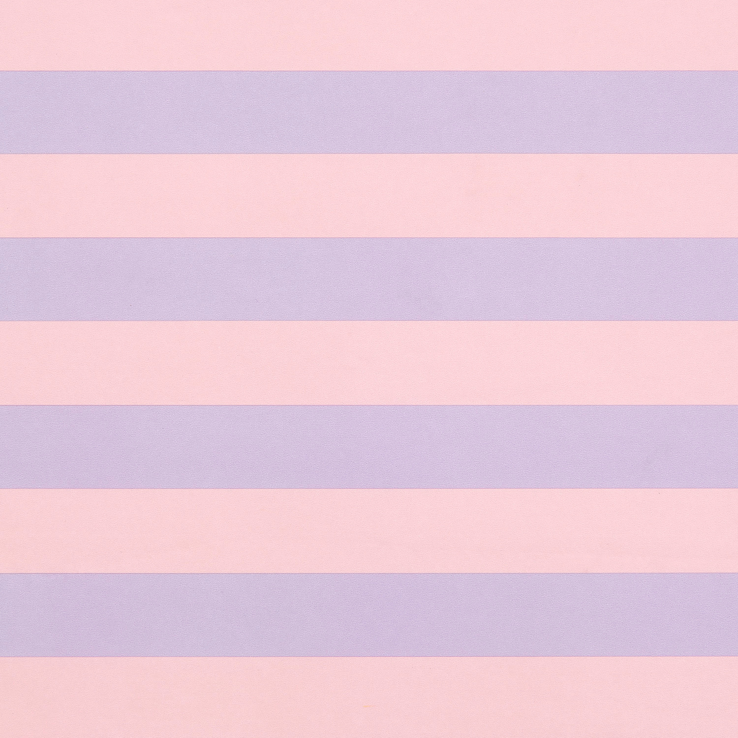 Seidenpapier Streifen Rosa-Flieder von Rico Design, 50x365cm Rolle, zeigt rosa und fliederfarbene Streifen.