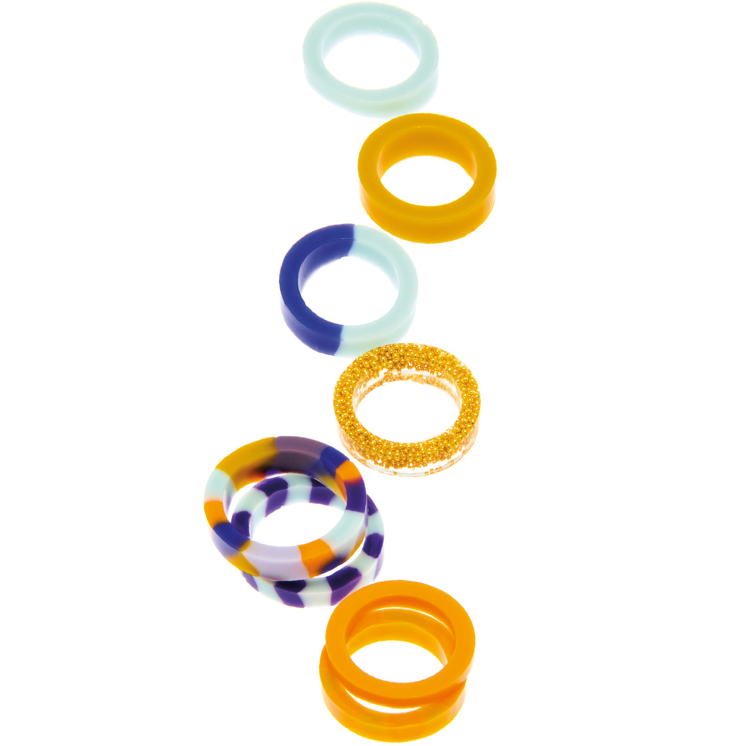 Silikon Gießform Ringe schmal in bunten Farben, ideal für kreative Schmuckprojekte mit UV Resin.