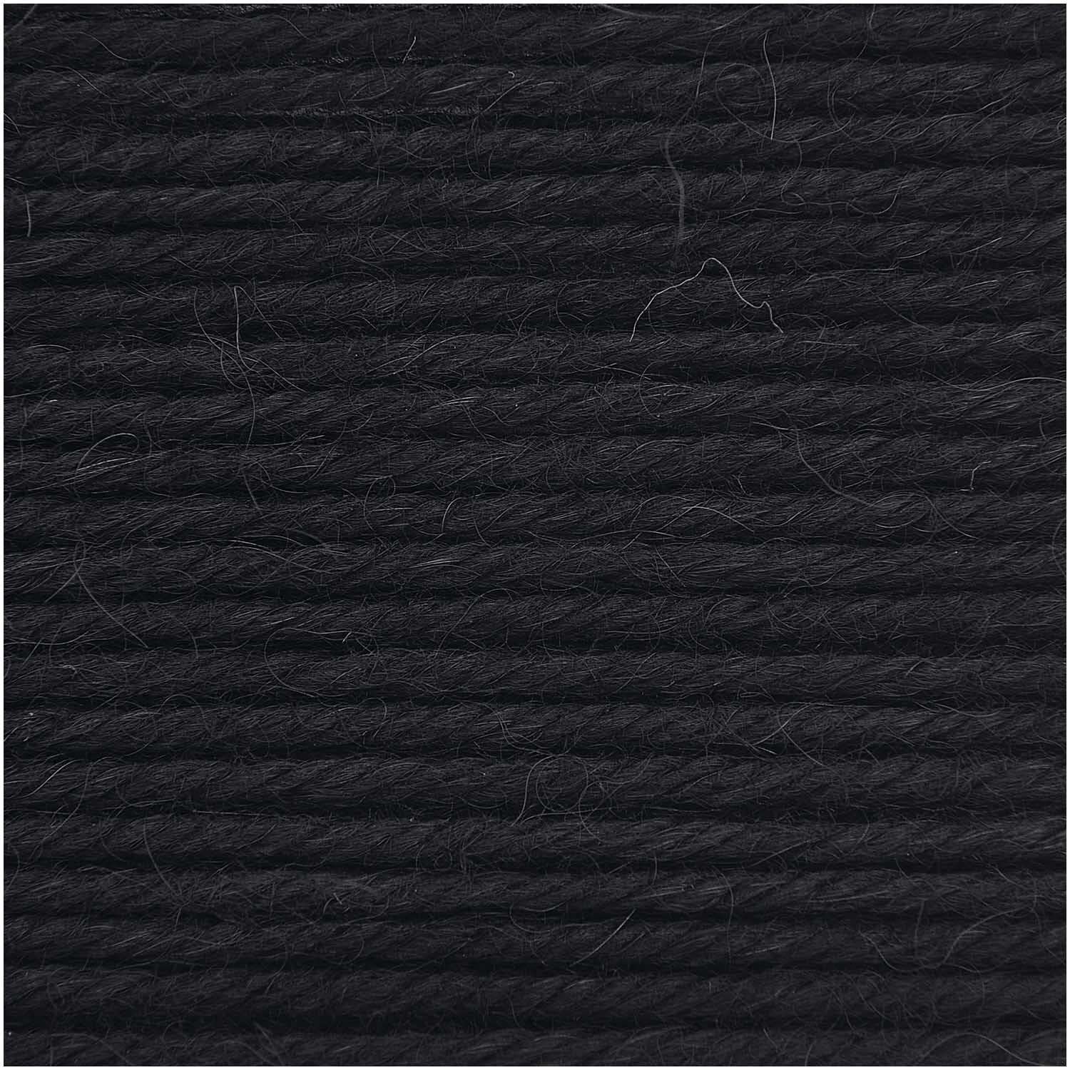 Essentials Baby Alpaca & Merino aran: Schwarzes Garn von Rico Design, 50g Knäuel mit 100m Länge, ideal für Strickprojekte.