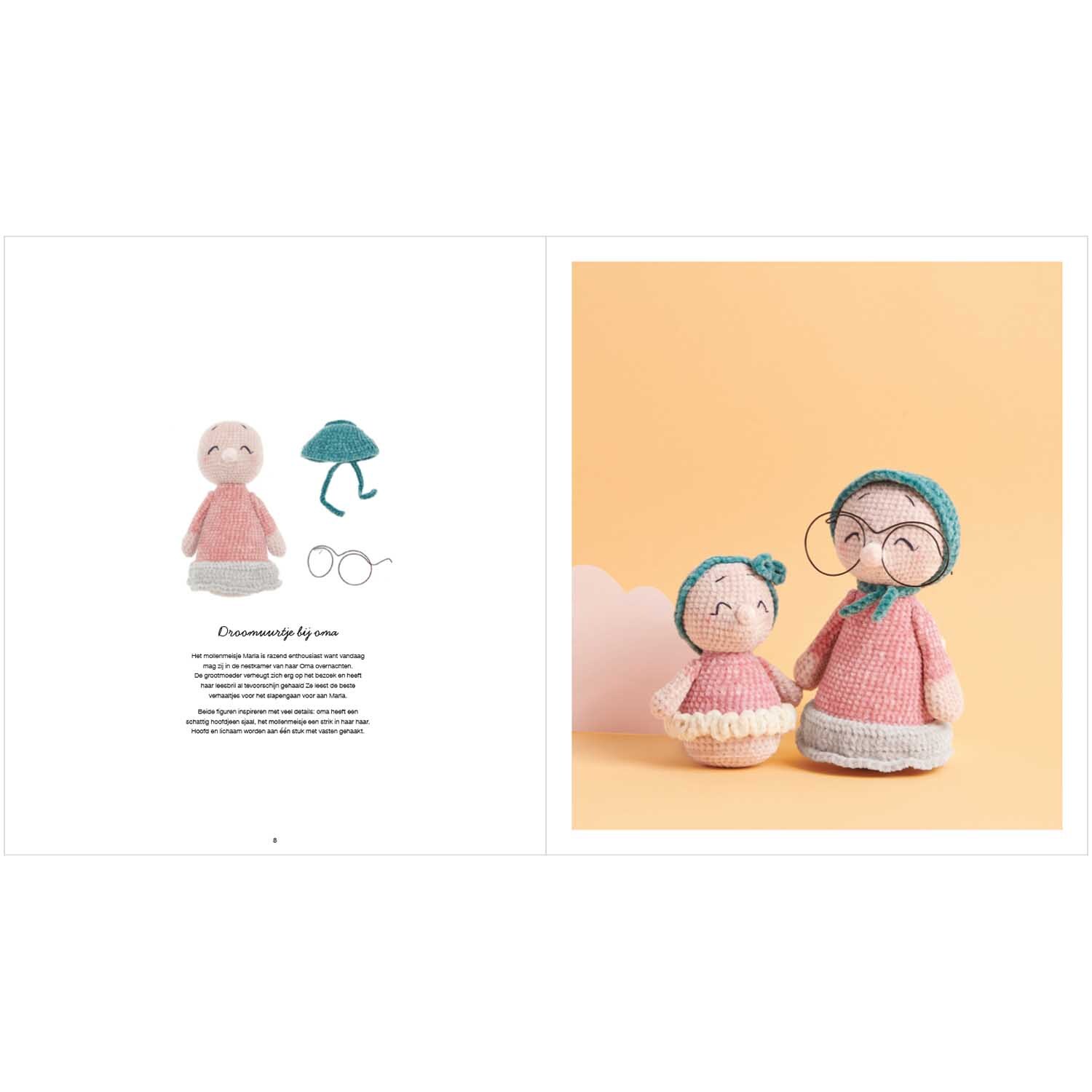 Ricorumi Mini Me niederländisch: Zwei gehäkelte Puppen in rosa und blau mit Brille, von Rico Design.