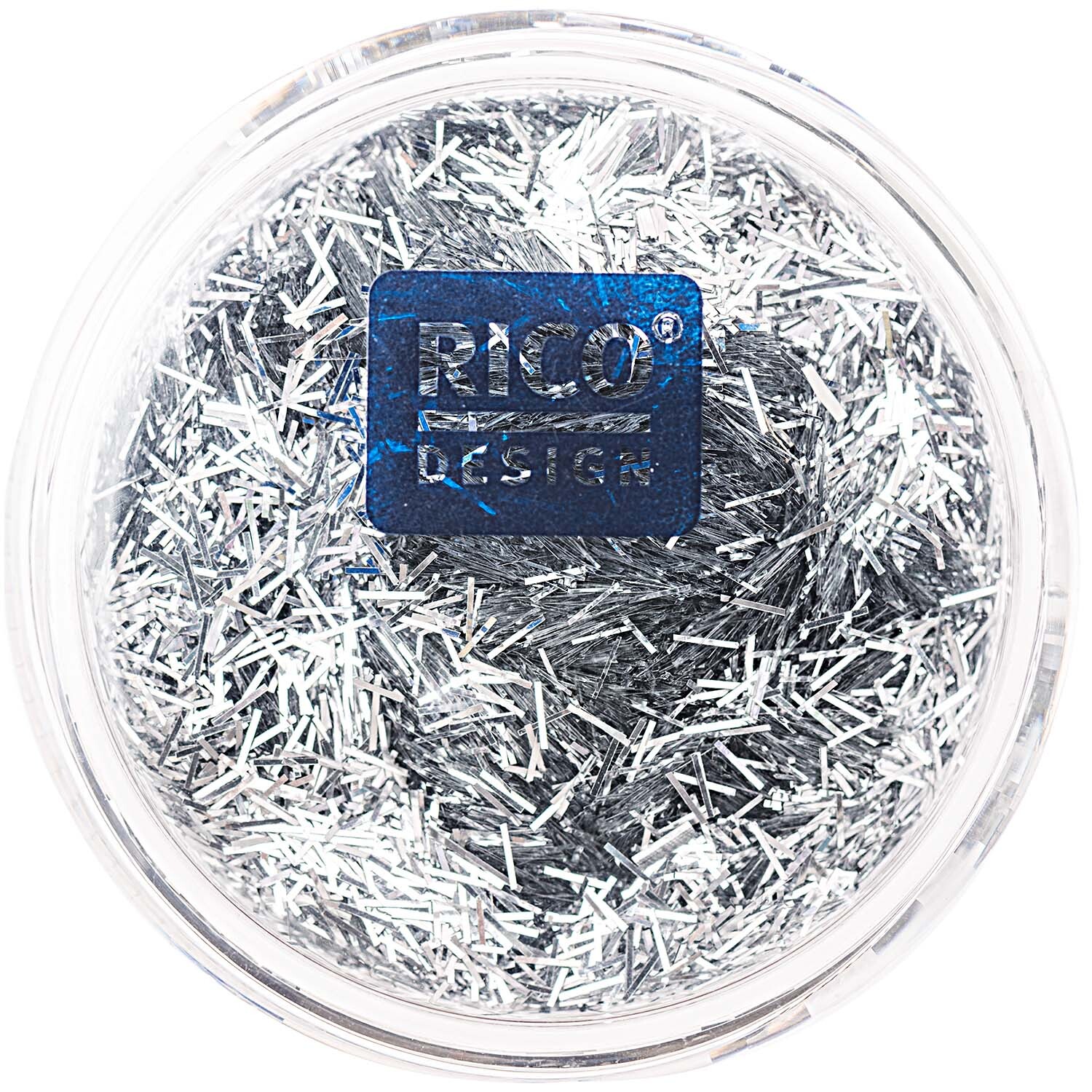 Stäbchen Glitter 9g von Rico Design in einer transparenten Dose, gefüllt mit silbernen Glitzerstäbchen.