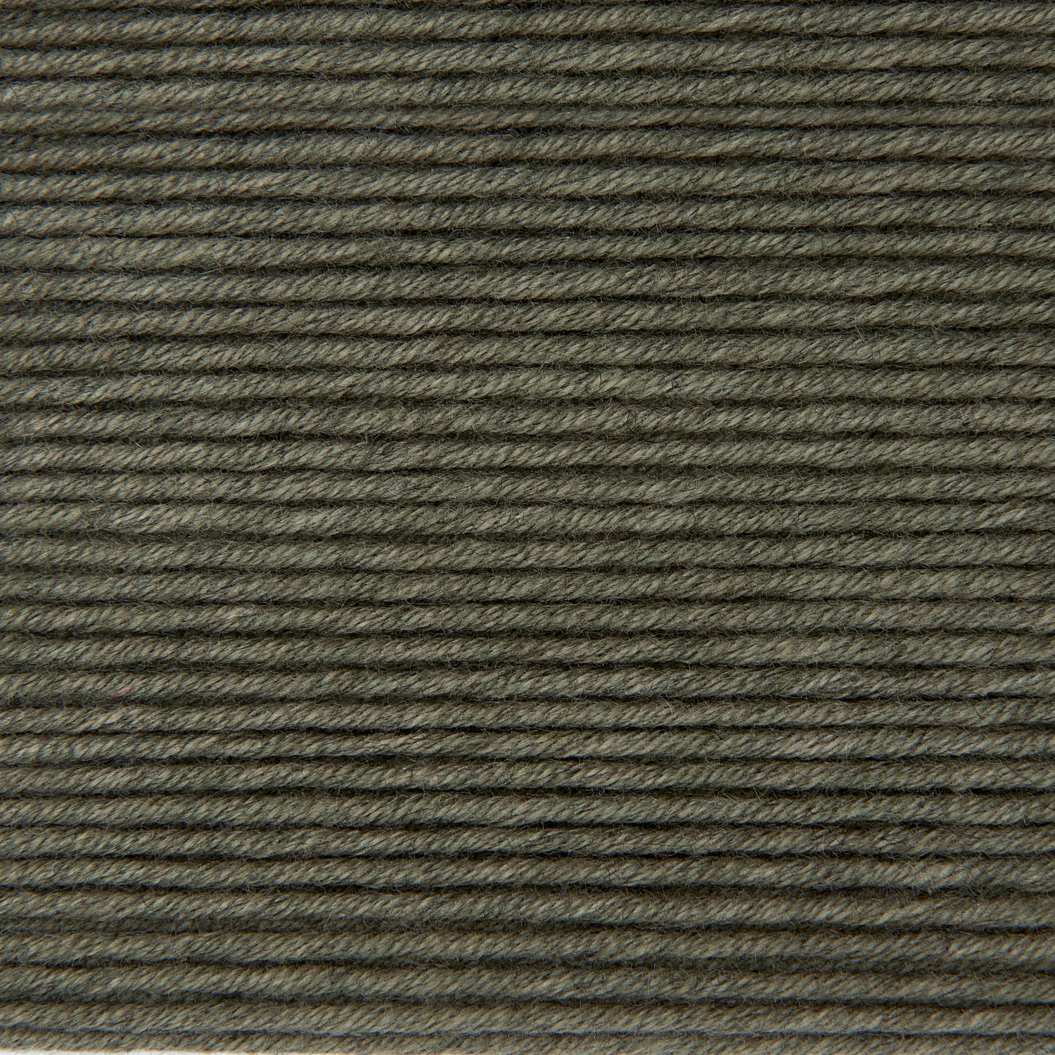 Luxury Cotton Silk Cashmere dk, Khaki: Hochwertiges Garn von Rico Design, ideal für Strickprojekte. 50g Knäuel mit 110m Länge.