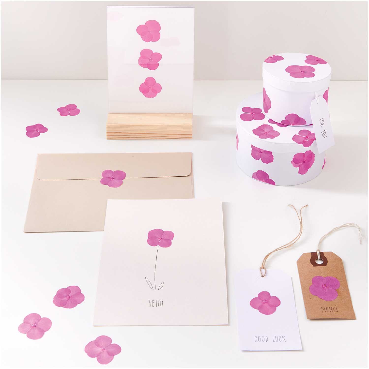 Gepresste Blüten Hortensie pink 9 Stück dekorieren Karten, Umschläge und Geschenke.