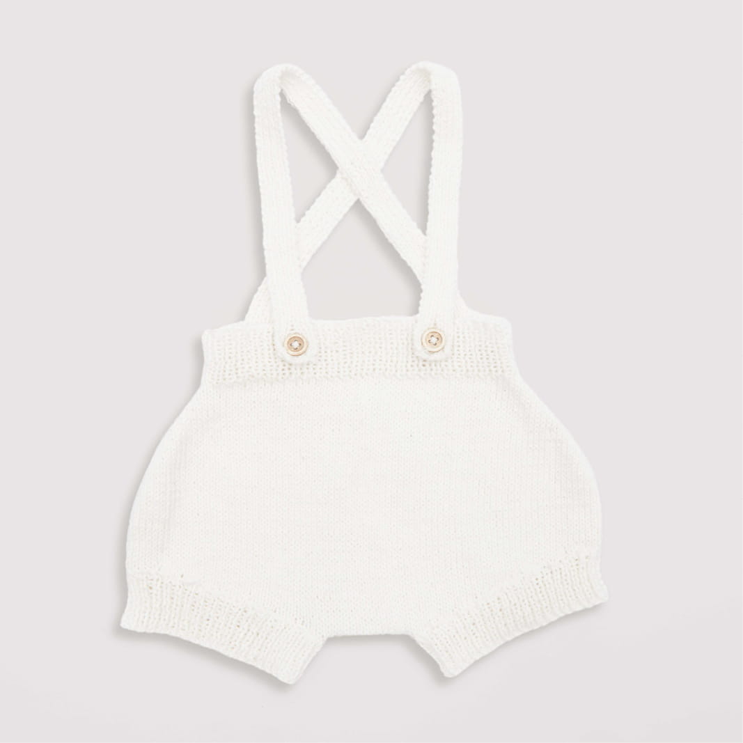 Gestrickte Babyhose weiß: Modell 07 aus dem Heft Rico Baby 039