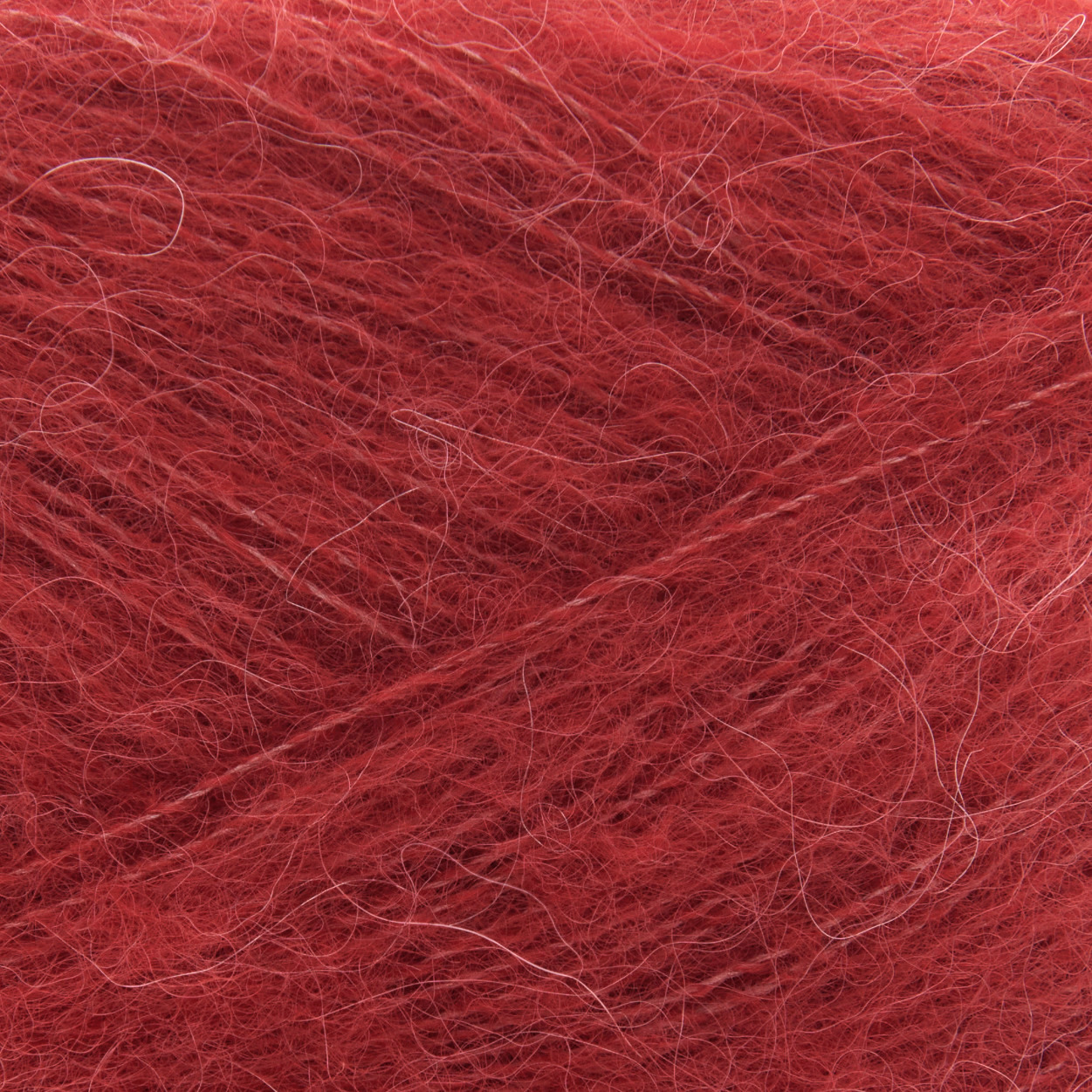 Essentials Baby Alpaca Loves Silk: Weiches, rotes Garn von Rico Design, ideal für feine Strickprojekte, 25g 200m.