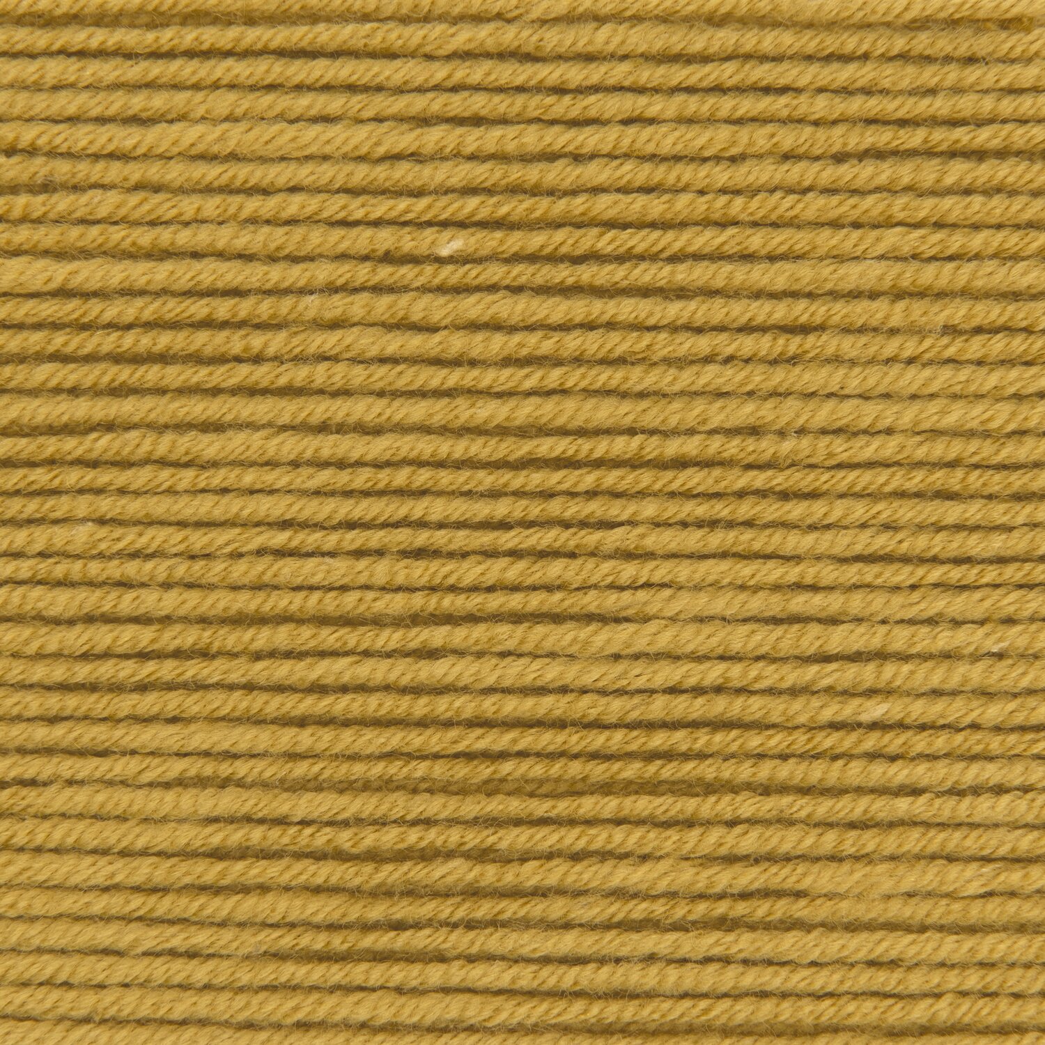 Creative Sport dk, Strickgarn von Rico Design, gleichmäßig gedrehter Faden in warmem Senfton, mottensicher verpacktes Knäuel mit Lauflänge 50g 145m