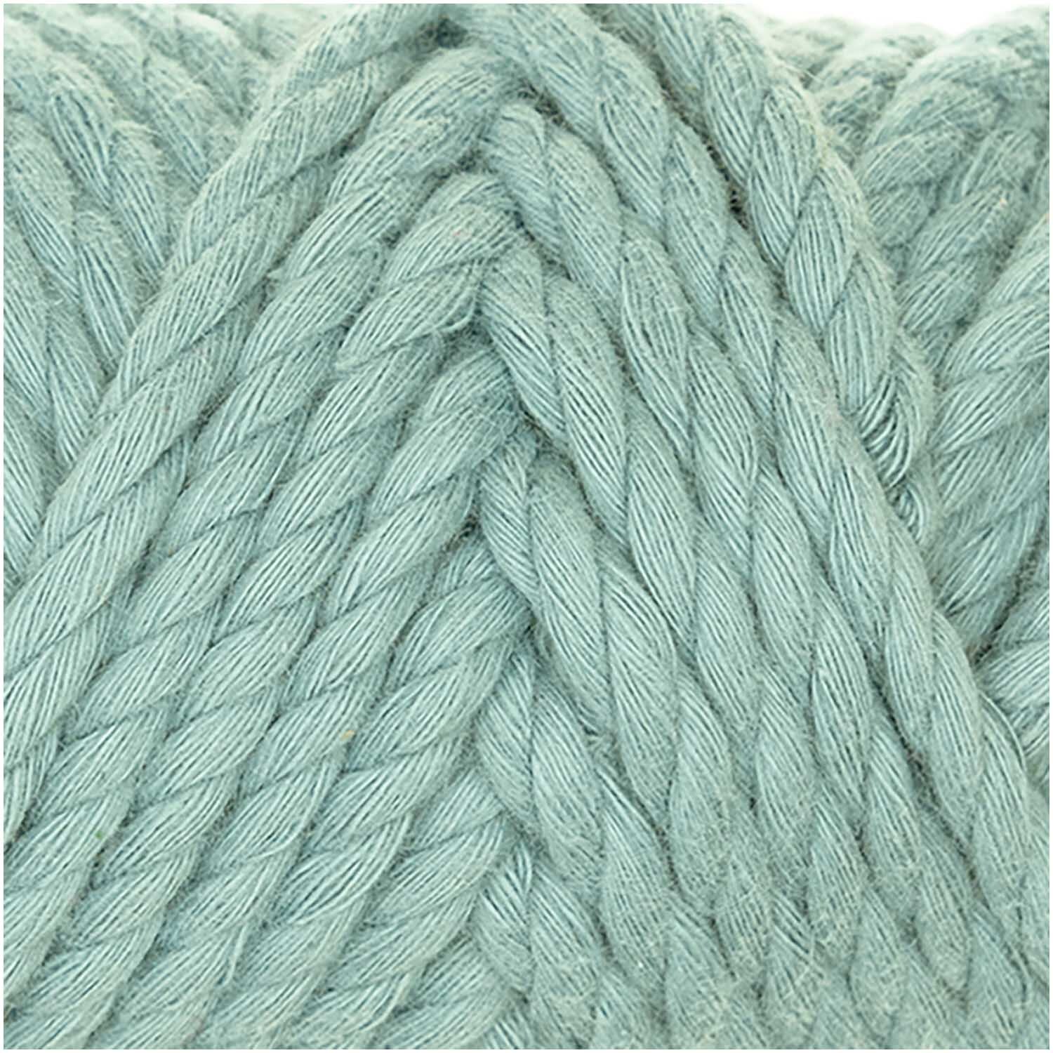 Creative Cotton Cord Makramee-Garn in Patina von Rico Design, 130g 25m, zeigt dicke, geflochtene Fasern. Ideal für Makramee-Projekte.