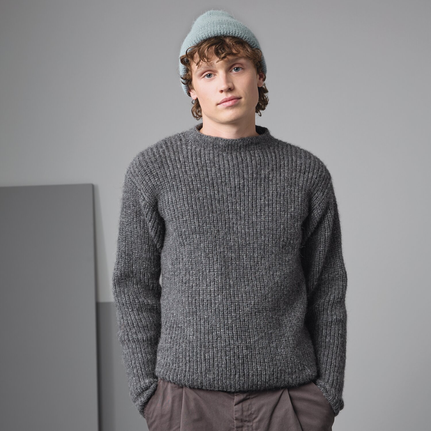 Strickset Pullover Modell 13 aus Made by Me Men No. 3 von Rico Design