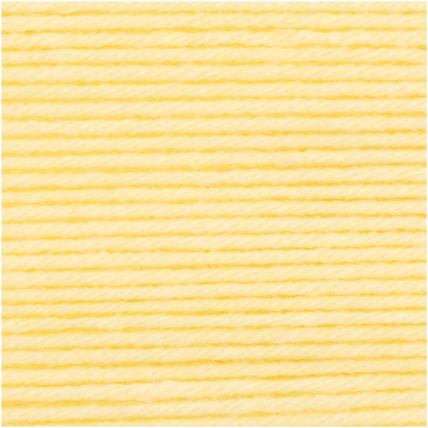 Rico Baby Classic dk: Weiches Garn in Vanille von Rico Design, ideal für Strickprojekte, 50g 165m.