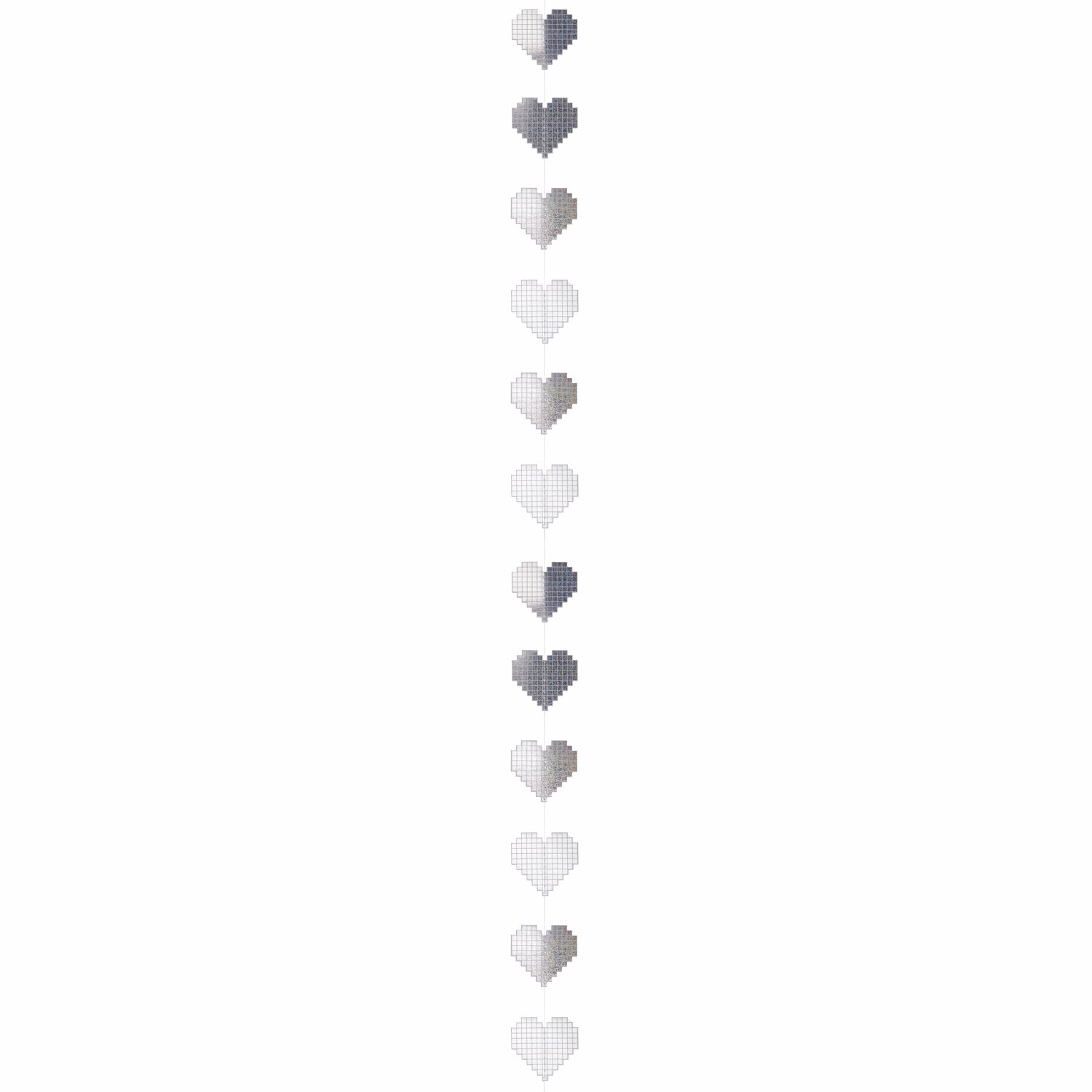 Paper Poetry Genähte Girlande Herzen, 2,3m lang, von Rico Design in Silber, vertikal angeordnet.