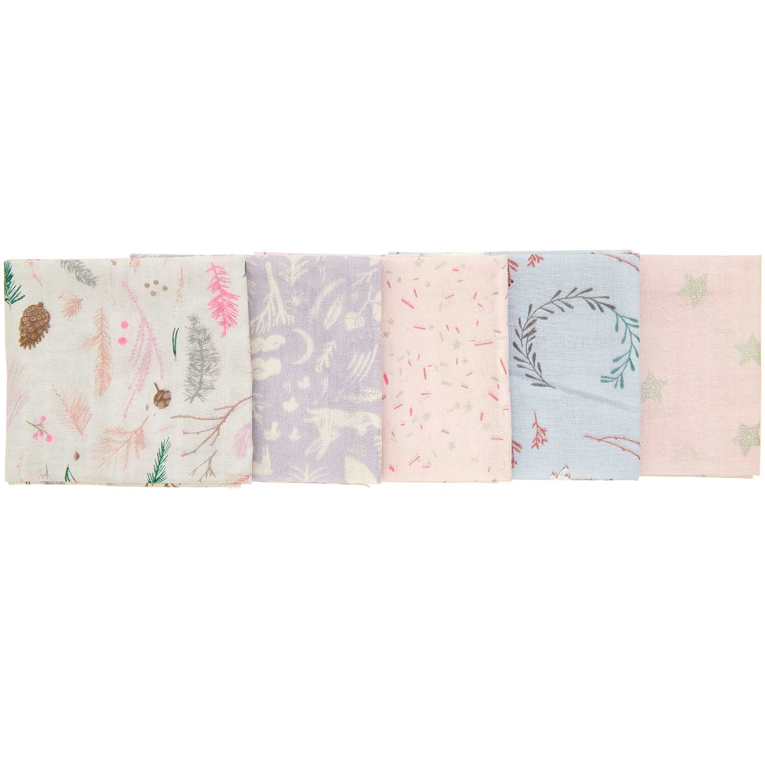 Stoffpaket mit 5 Stoffen Nostalgic Christmas Musselin Zweige 50x70cm von Rico Design