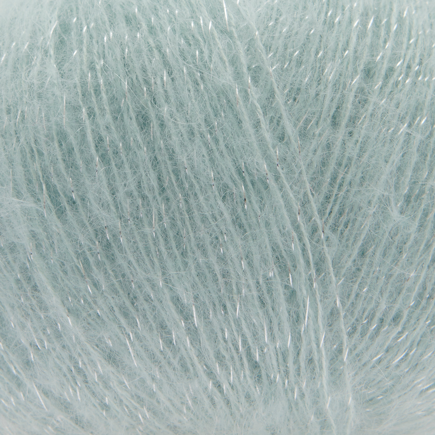 Essentials Super Kid Mohair Loves Silk Glamorous Glitter in zartem Aqua, 25g Knäuel mit 190m Länge, ideal für luxuriöse Strickprojekte.