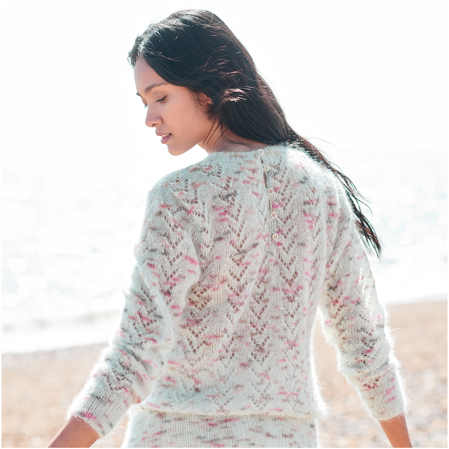 Strickset Pullover Modell 16 aus Lovewool Nr. 18 von Rico Design