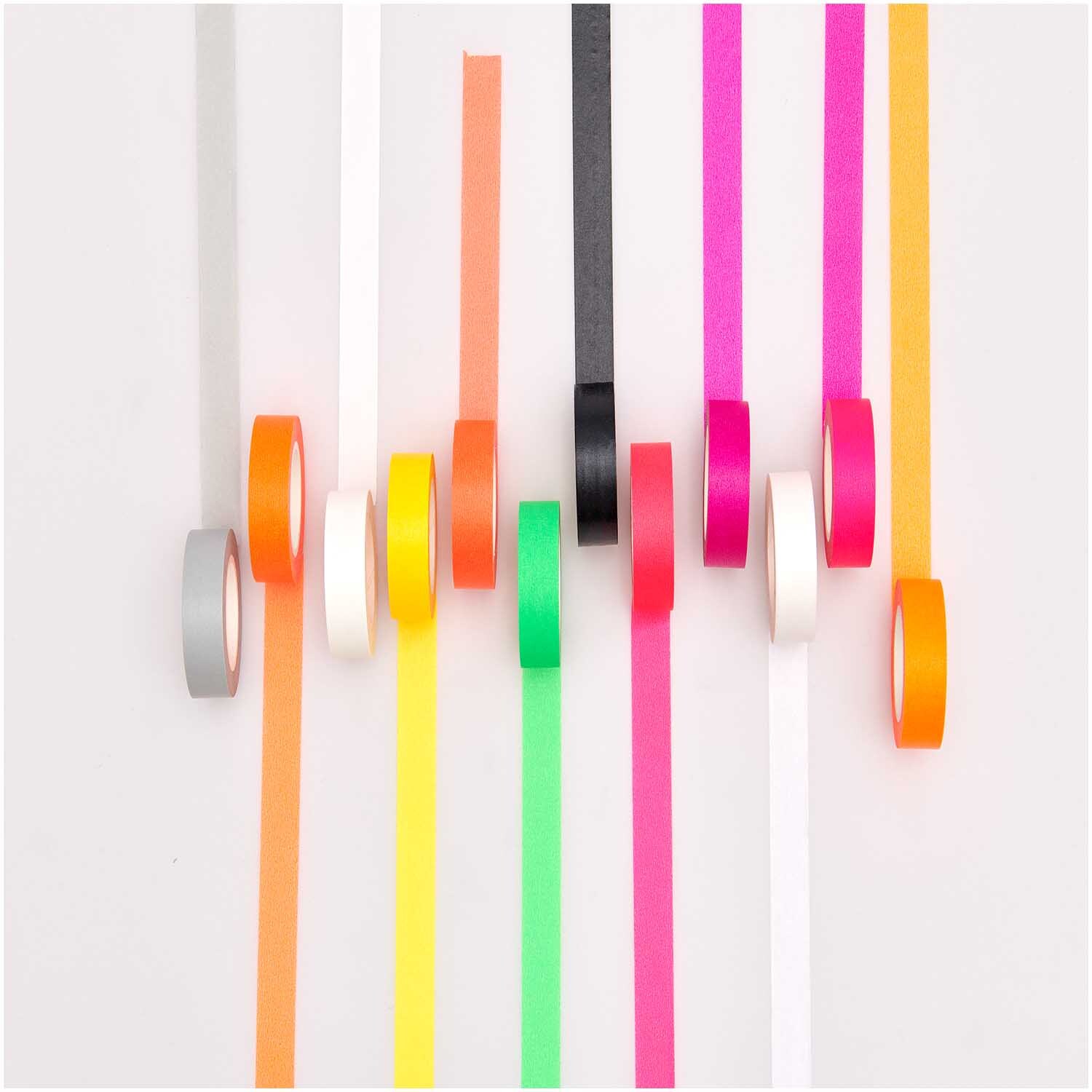 Paper Poetry Tape Set Neon Rottöne 15mm 10m, bunte Klebebänder in leuchtenden Farben, ideal für kreative Projekte und Dekorationen.