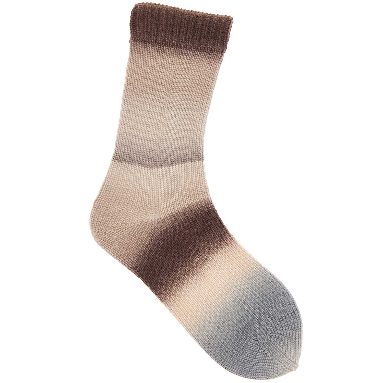 Superba Twirl 4fädig Socke in Kiesel-Tönen von Rico Design, gestrickt mit Farbverlauf.